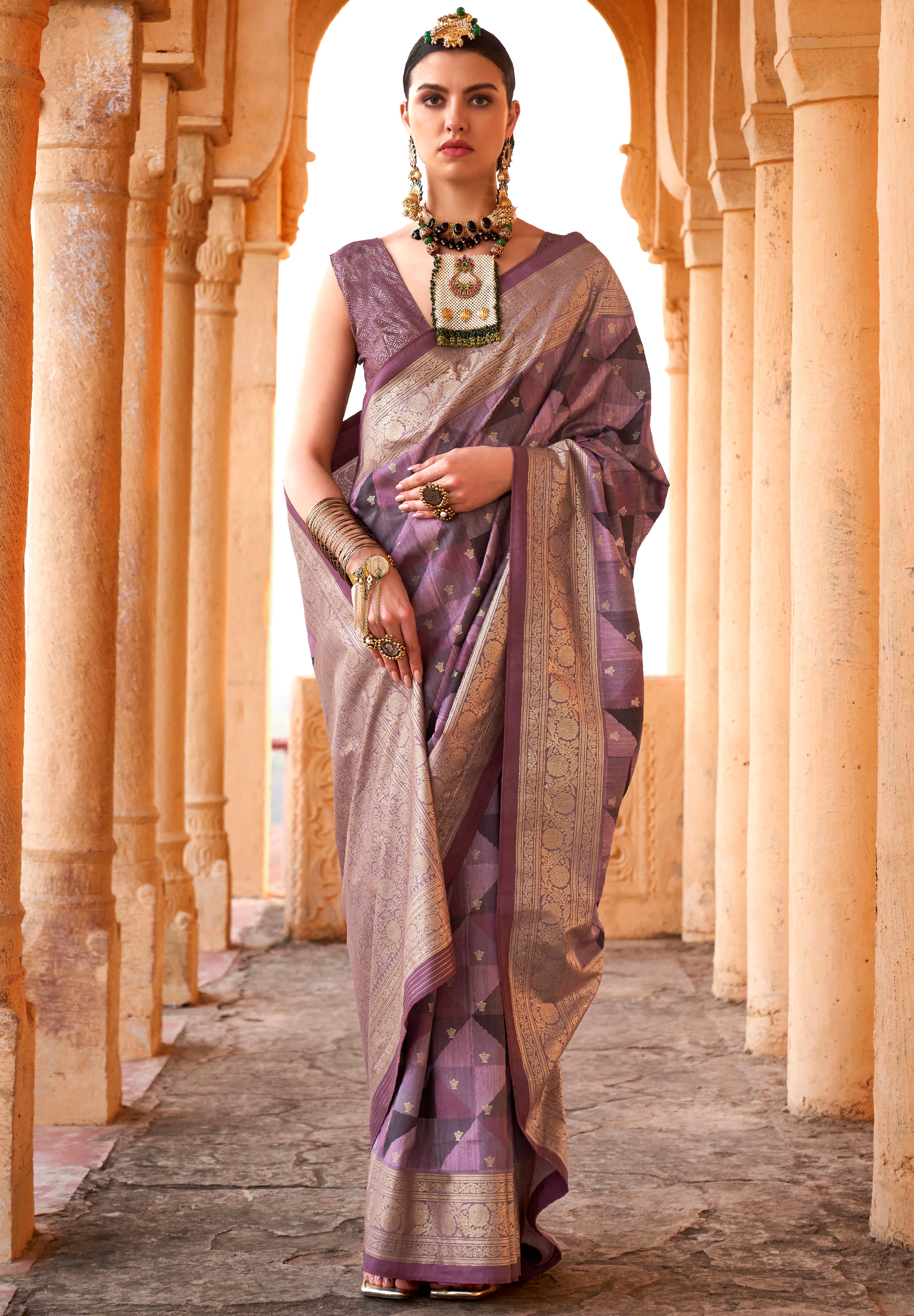 Purple Saree With Jacquard Woven Work