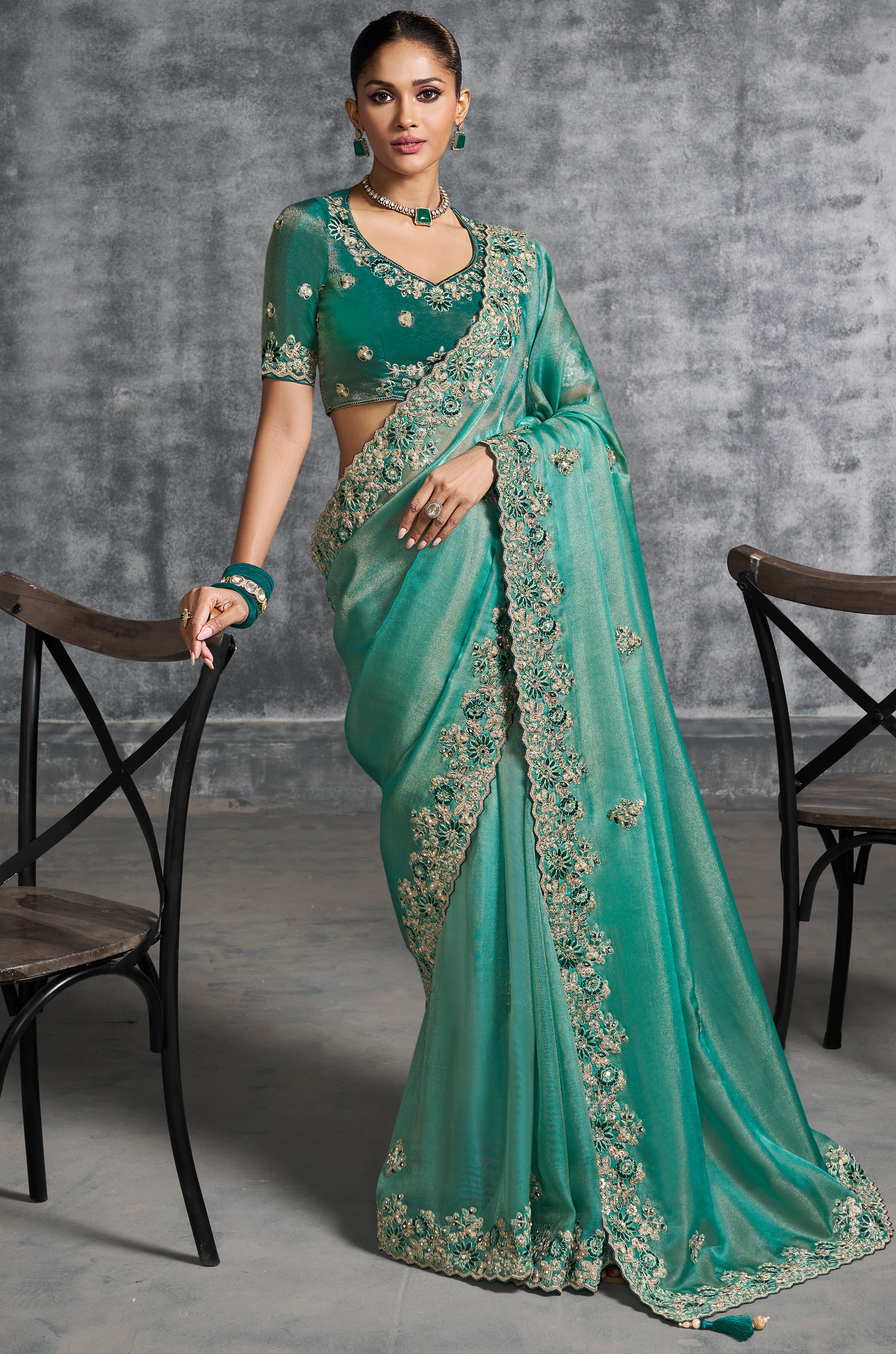 Rama Green Saree With Thread Embroidery Work ,Hand-Finished Stone & Mirror work With Embroidery Blouse