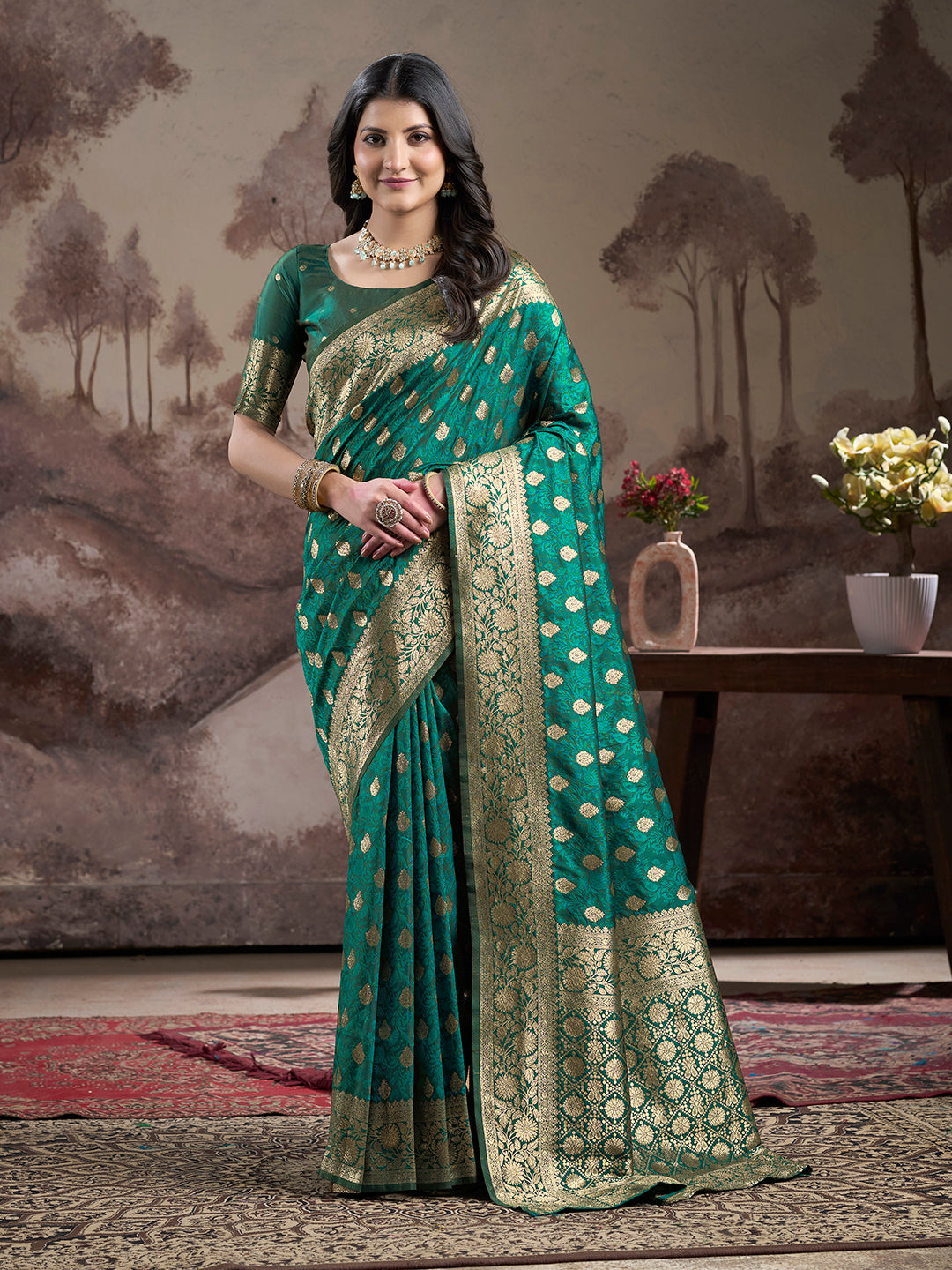 Rama Lichi Silk Woven Rich Pallu Designer Heavy Partywear Saree