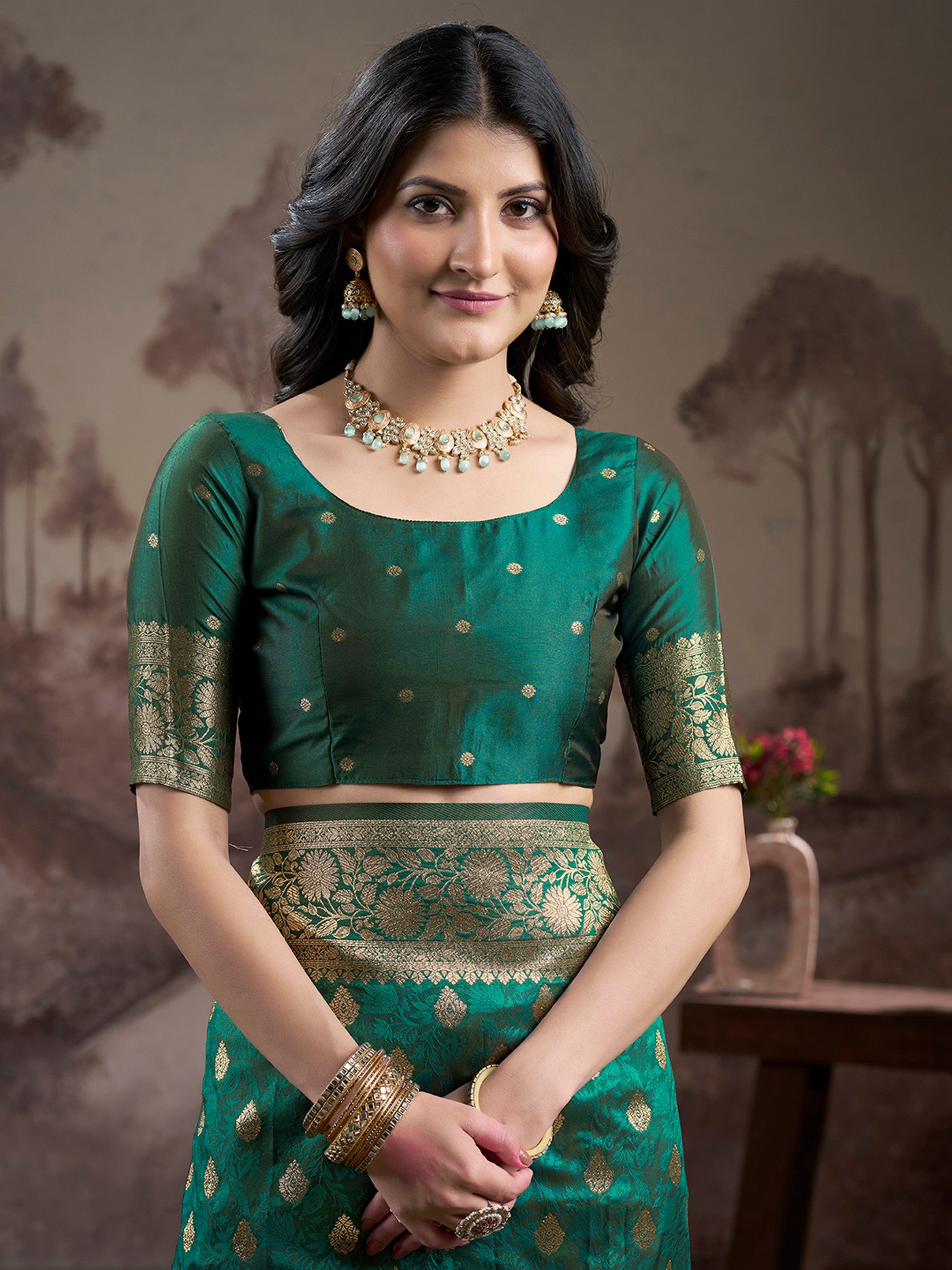 Rama Lichi Silk Woven Rich Pallu Designer Heavy Partywear Saree