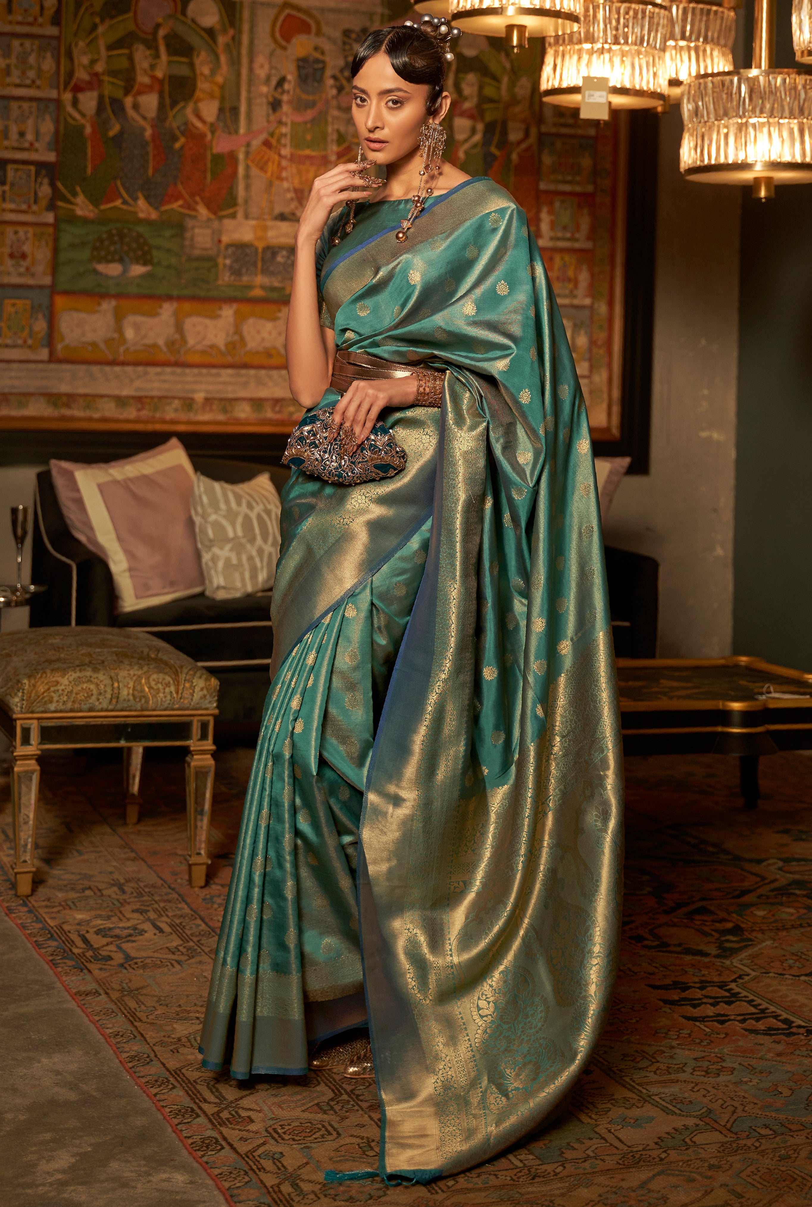Rama Silk Saree with Jacquard Woven Work