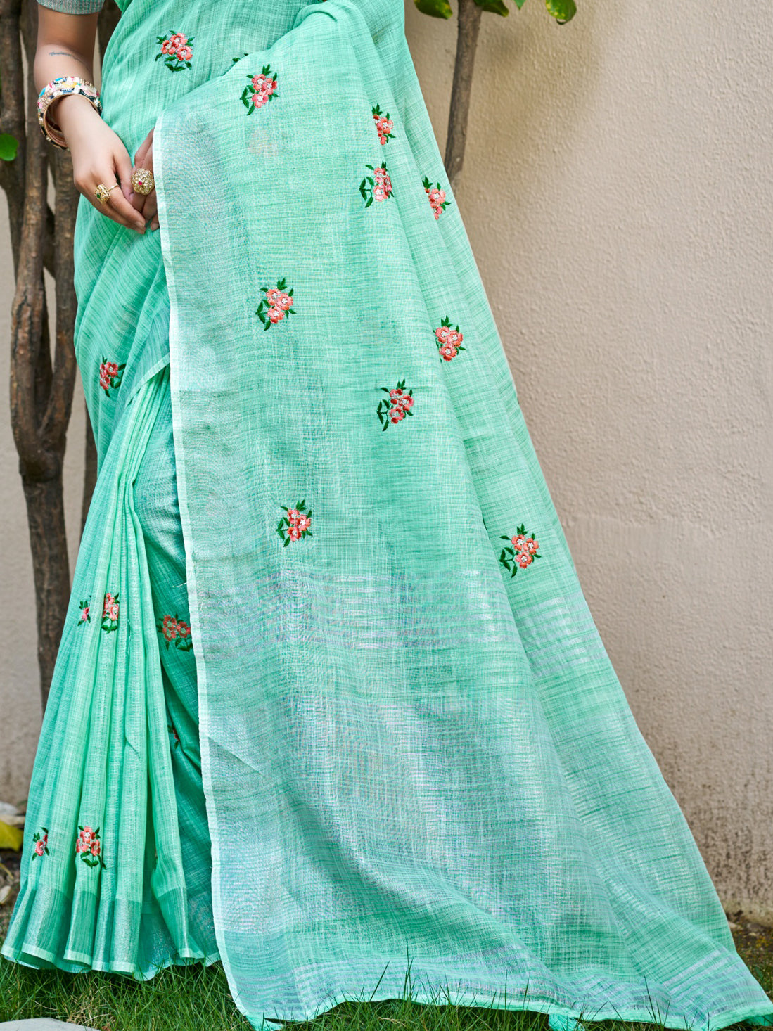 Sea Green Linen Saree With Effortless Style and Everyday Grace