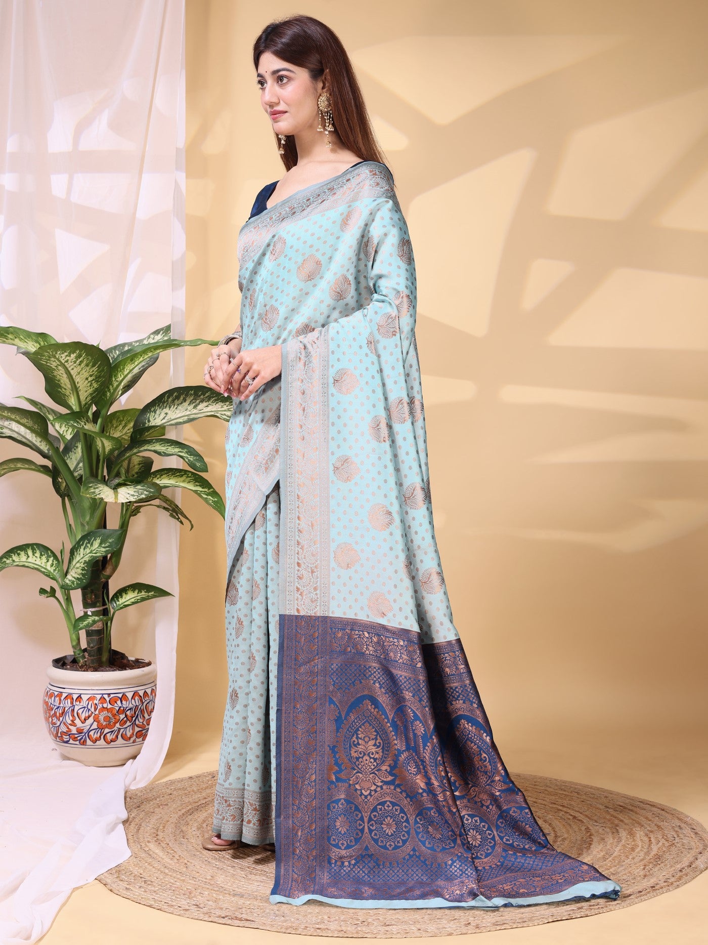 Sky Lichi Silk Saree With Traditional Weaving
