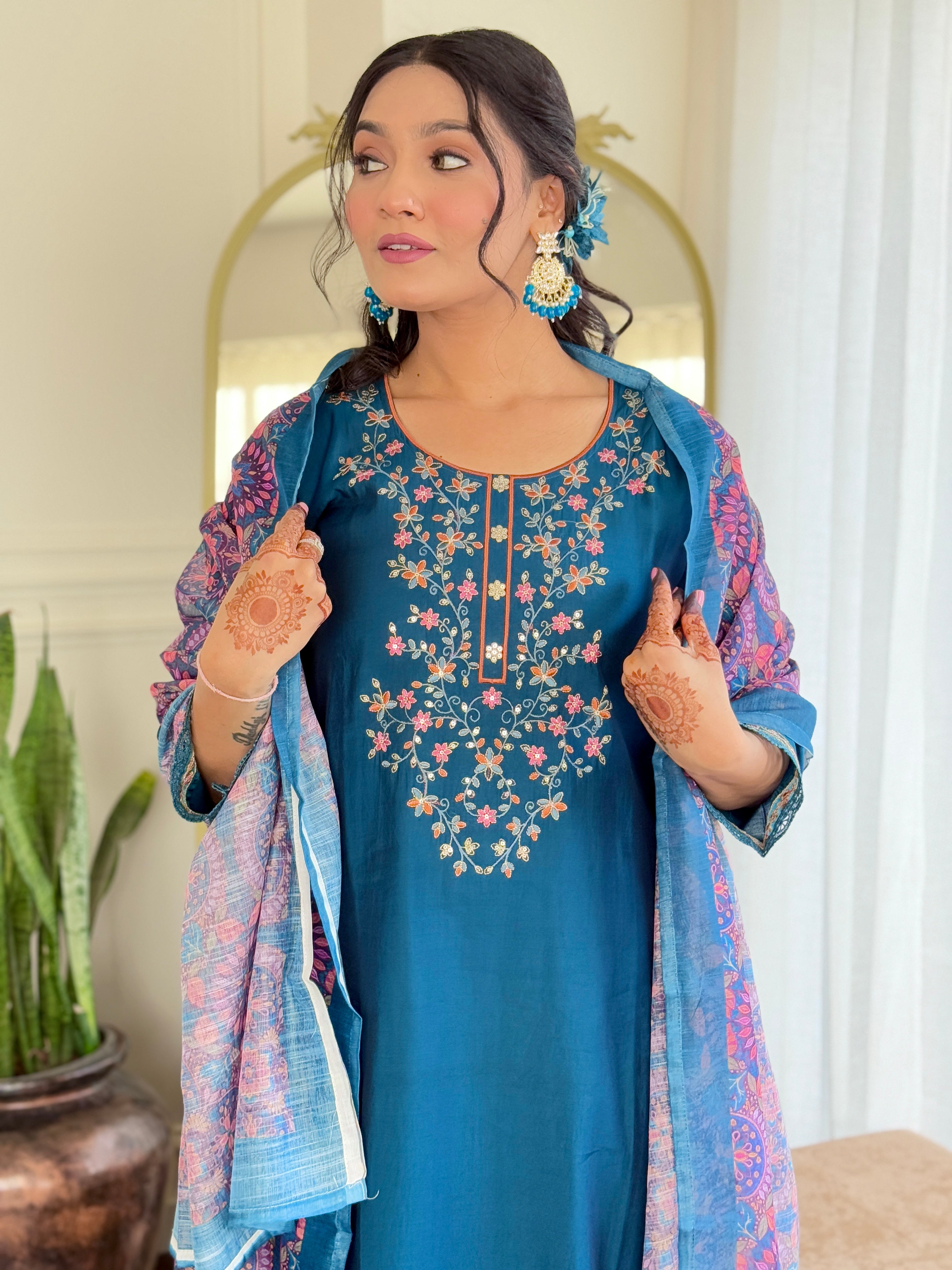 Teal Kurta Pant Set With Heavy Thread Embroidery Work With Printed Dupatta
