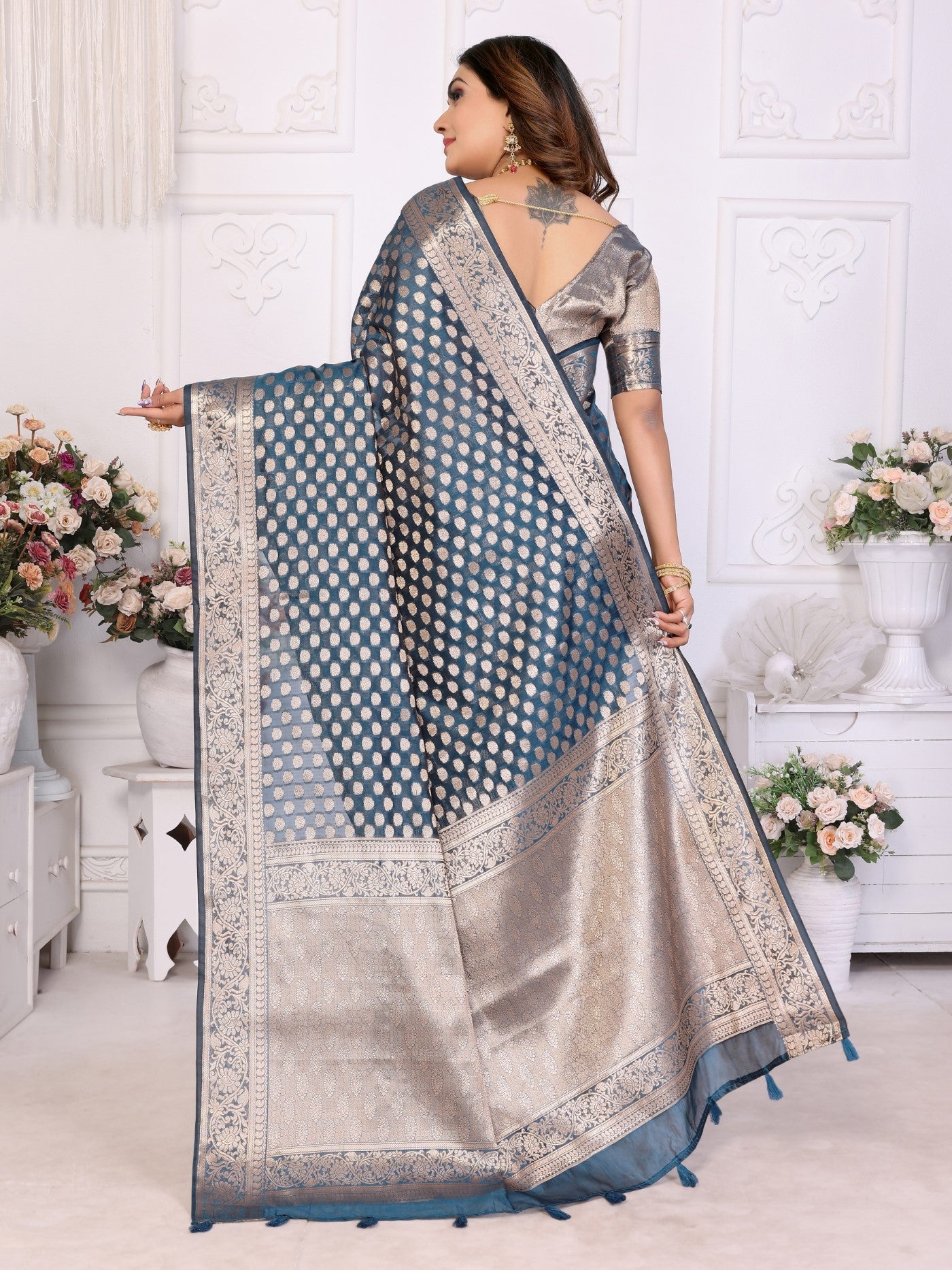 Teal Organza Silk Saree With Classic Weaving
