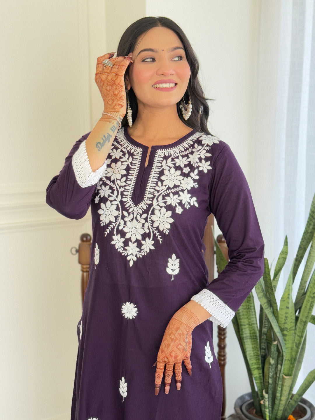 Violate Pure Cotton Elegant Kurta Pant Set With Chikankari Work