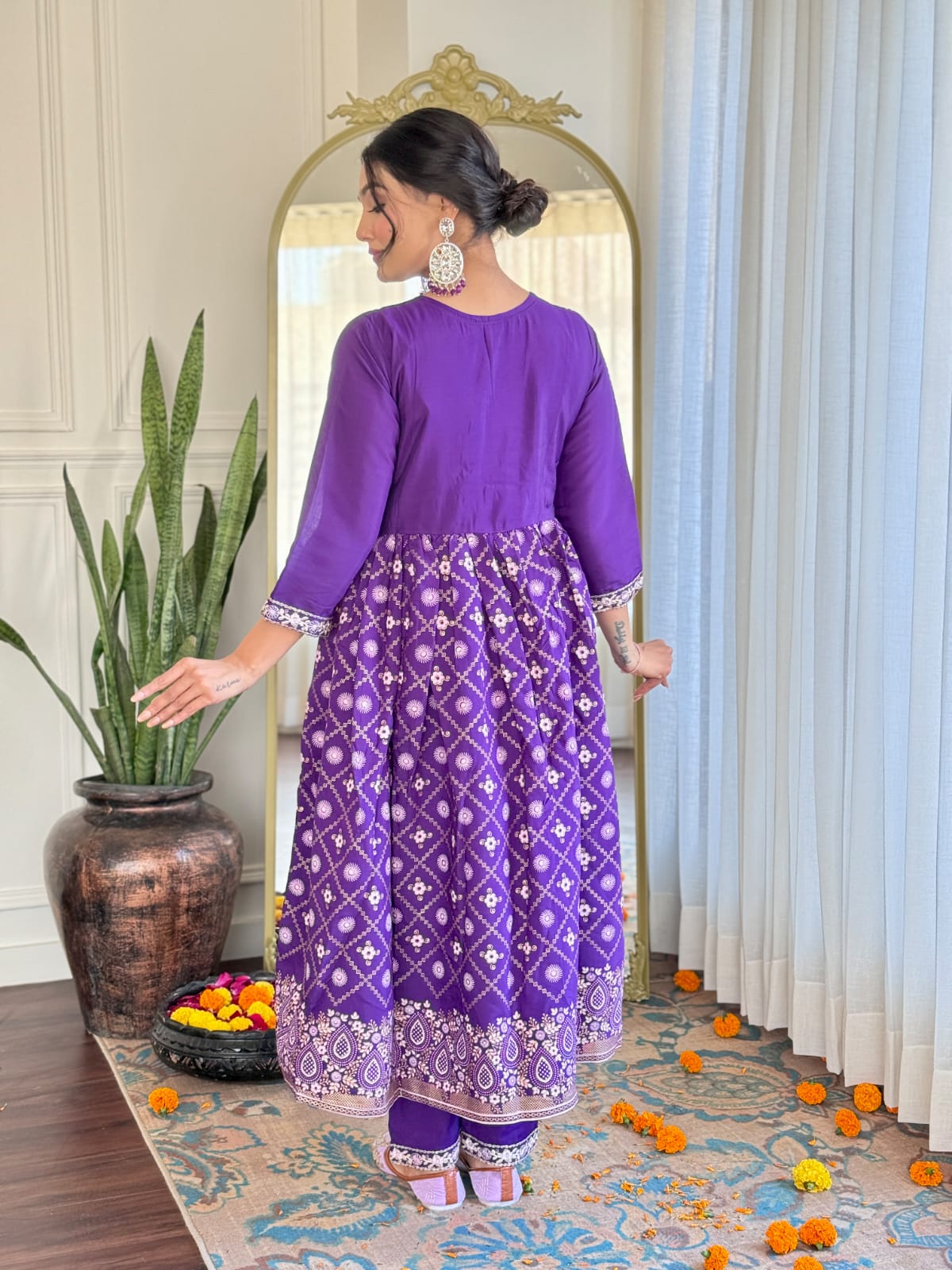 Violet Kurta Pant Set with Heavy Thread Embroidery Work With Foil Print