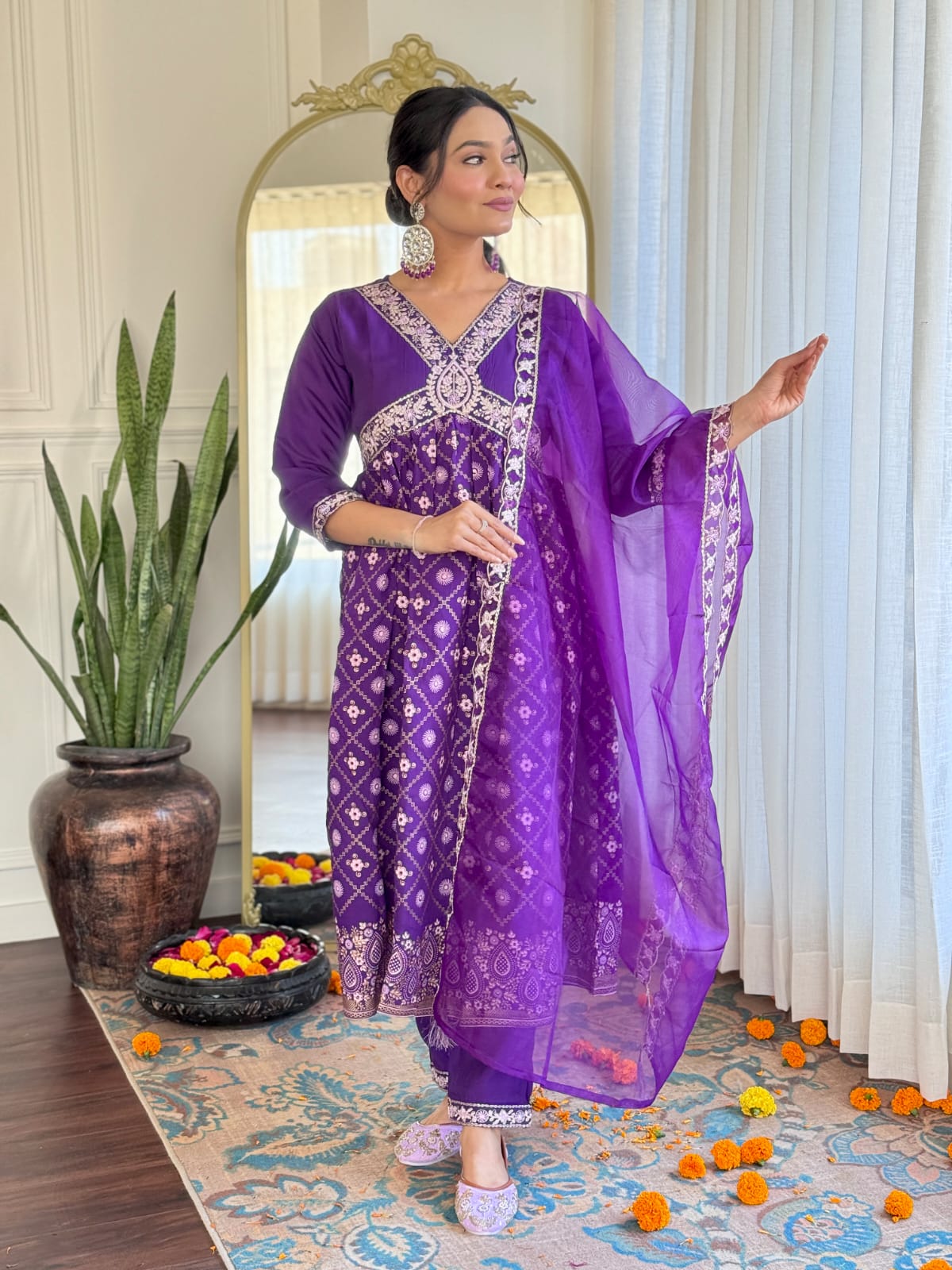 Violet Kurta Pant Set with Heavy Thread Embroidery Work With Foil Print