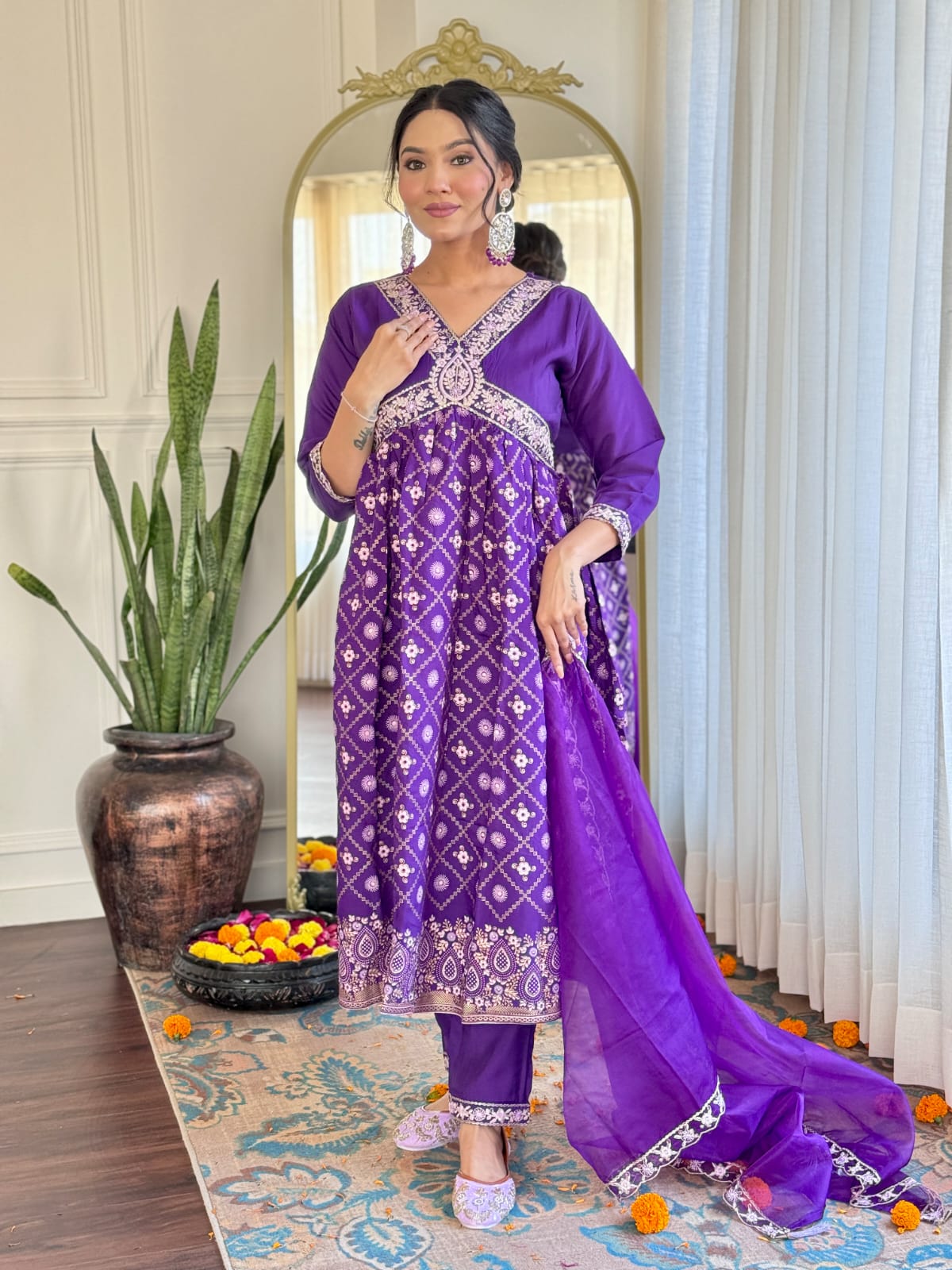 Violet Kurta Pant Set with Heavy Thread Embroidery Work With Foil Print