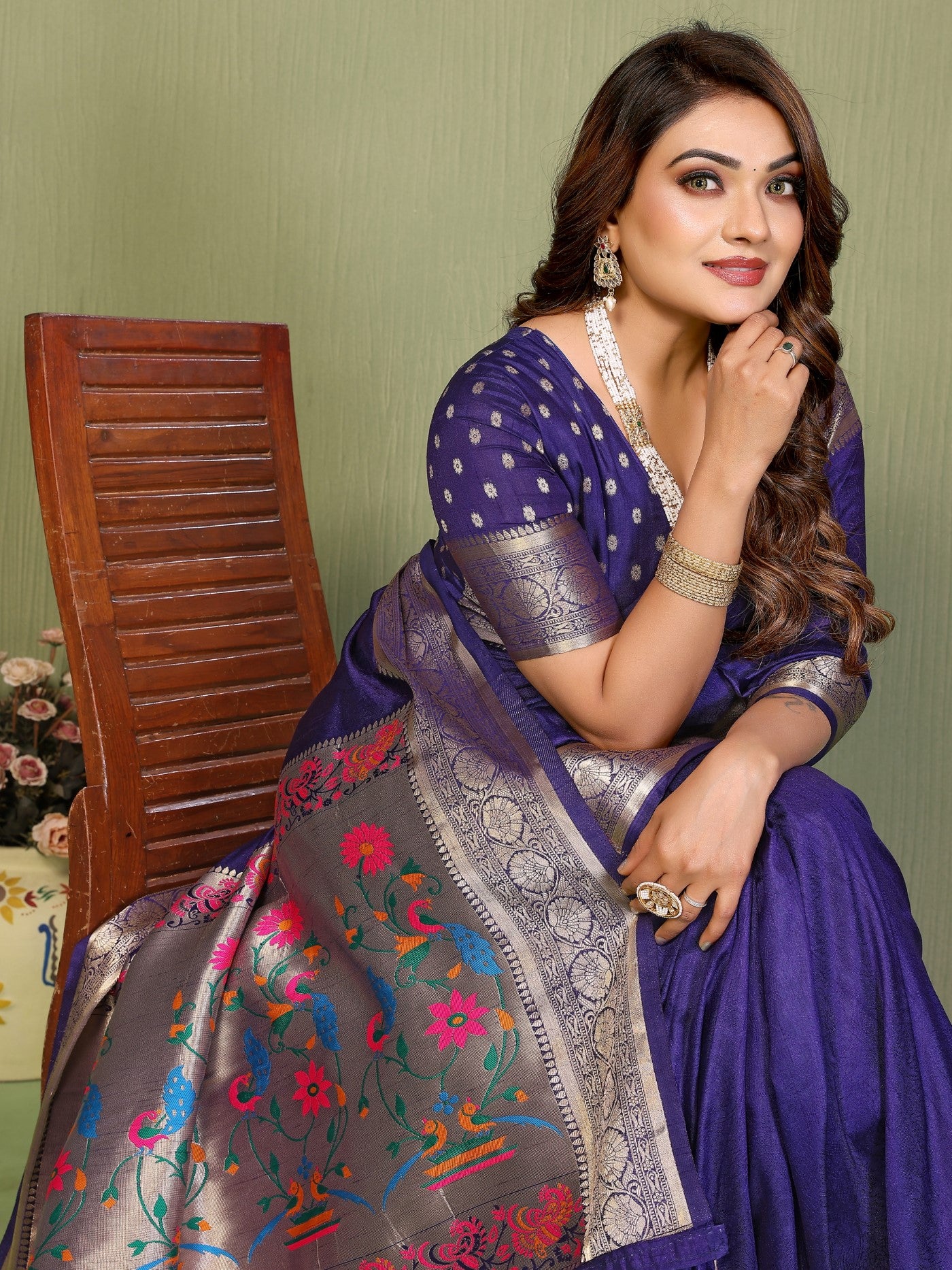 Violet Silk Saree With Traditional Weaving