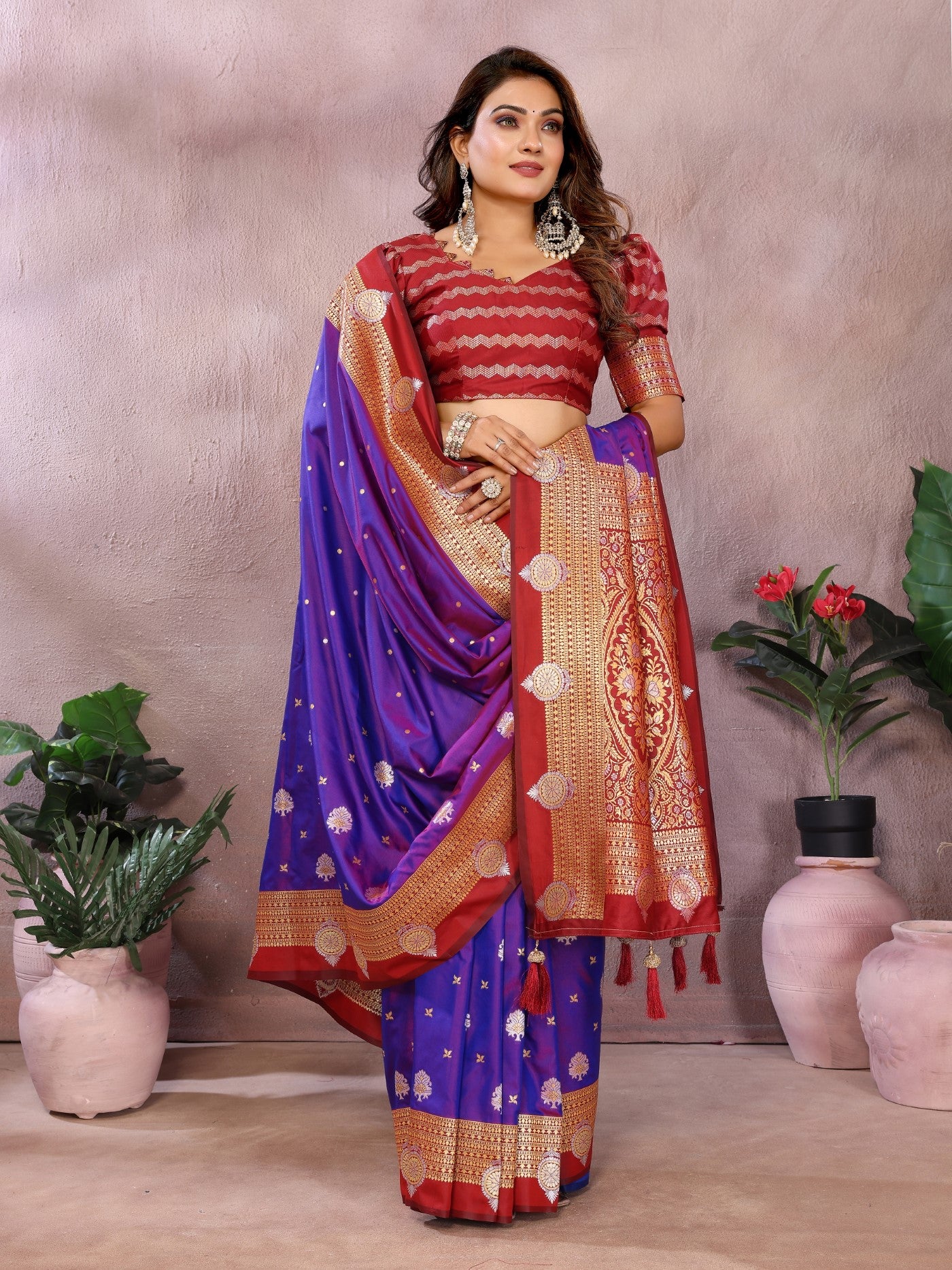 Violet Silk Sarees Saree With Traditional Weaving