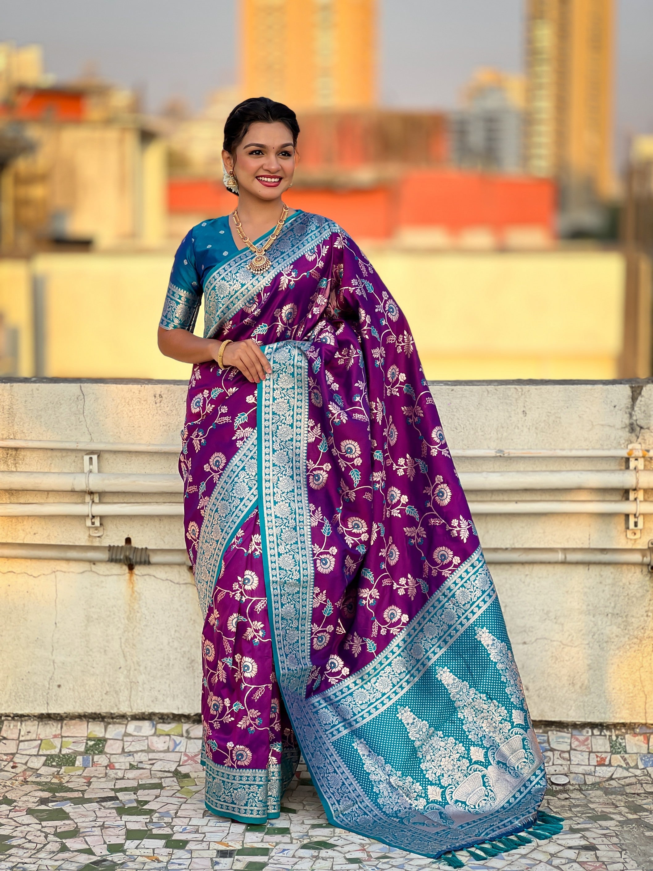 Voilet Banarasi Silk Weaving Meenakari Designer Heavy Looks Saree