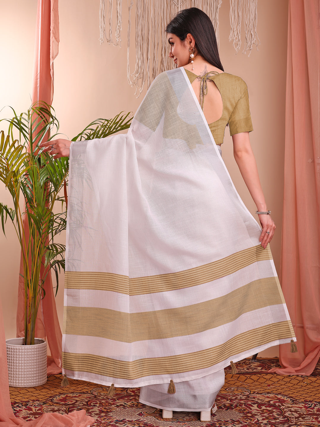 White Beautiful Summer Special Sophisticated Ethnic Saree