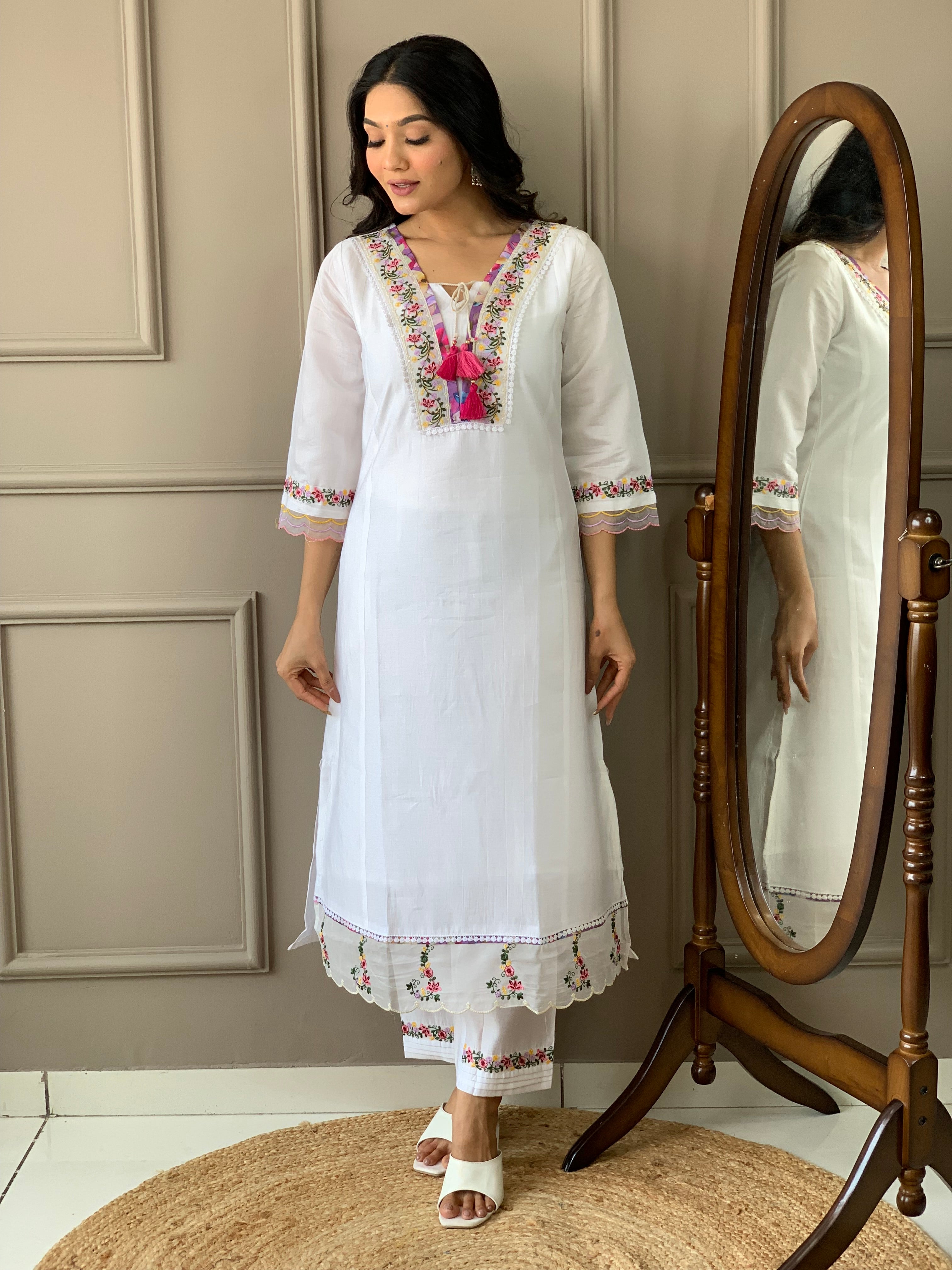 White Chanderi Silk Elegant Kurta Pant Set With Woven Work