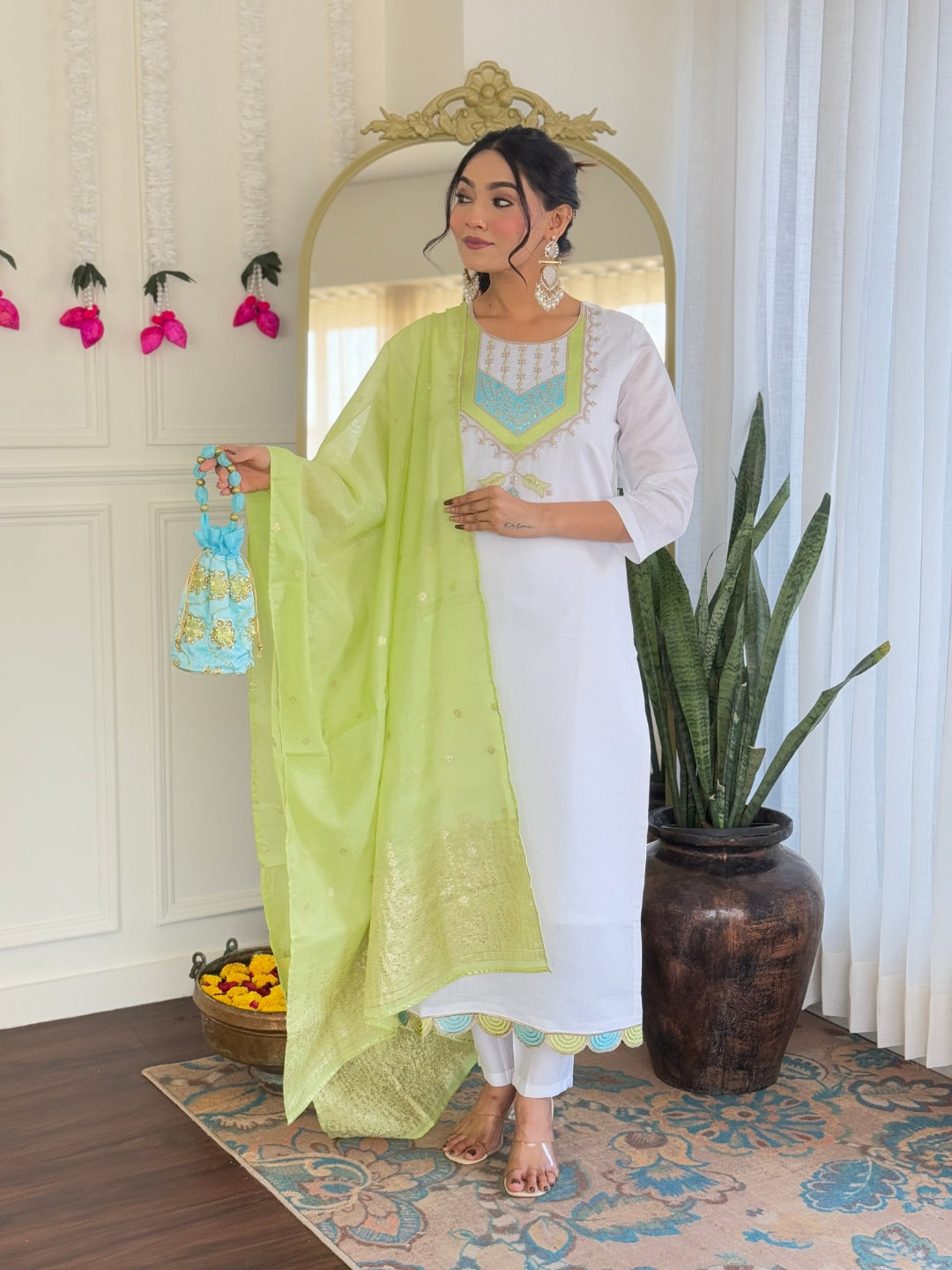 White Chanderi Viscose Elegant Kurta Pant Set With Embroidery Work