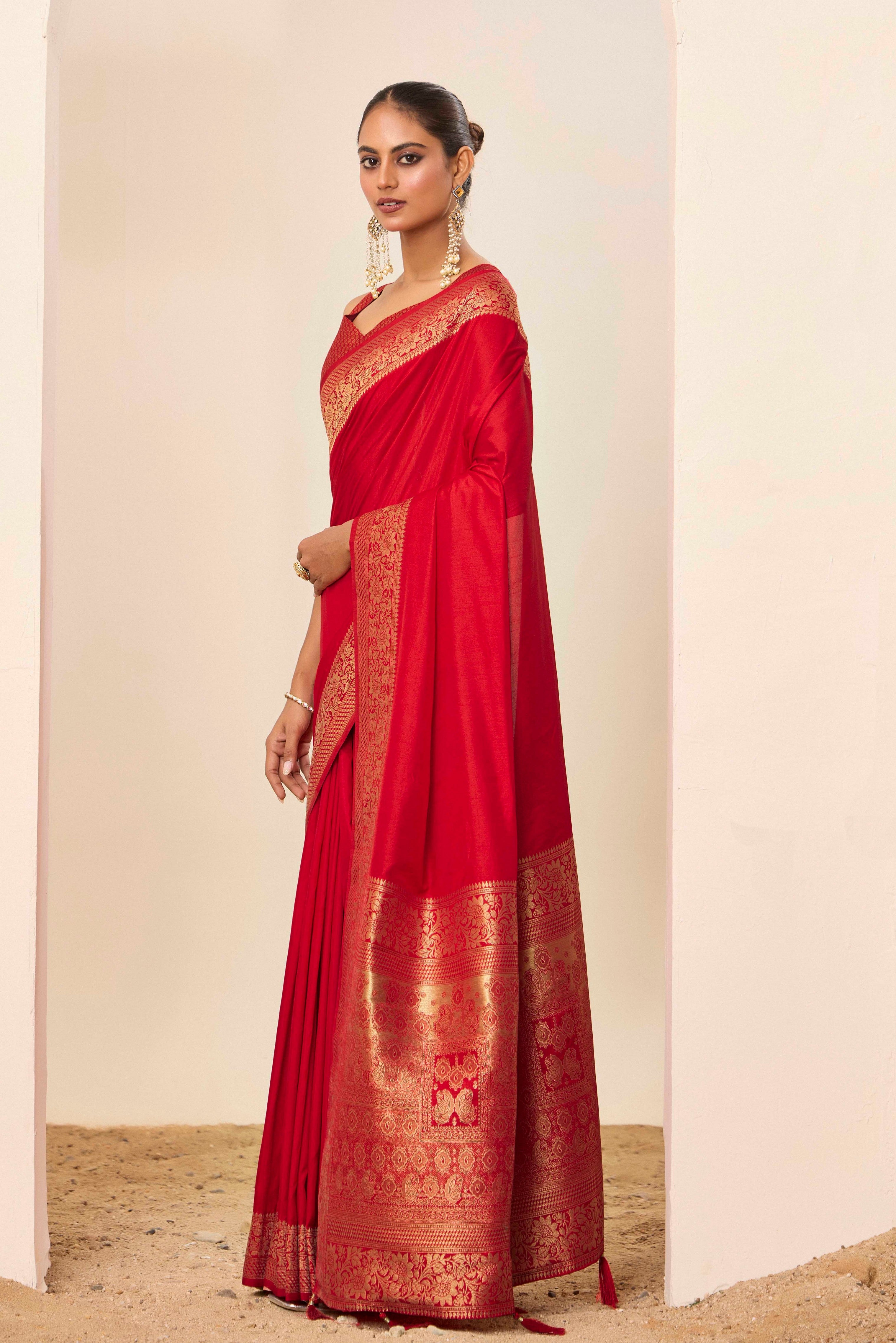 Woven Galla Designer Dolla Silk Graceful Red Ceremonial Saree