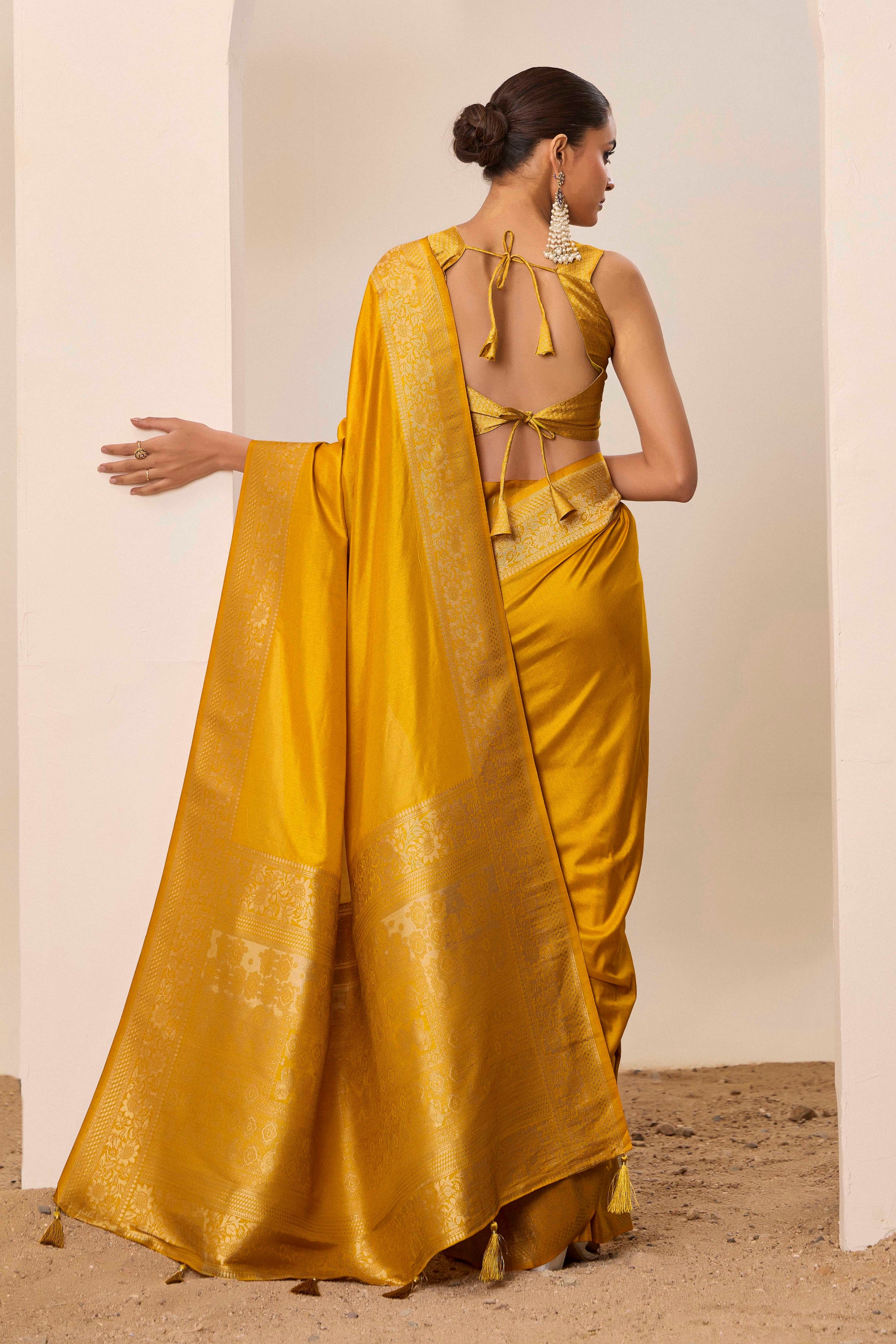 Woven Galla Designer Dolla Silk Graceful Yellow Ceremonial Saree