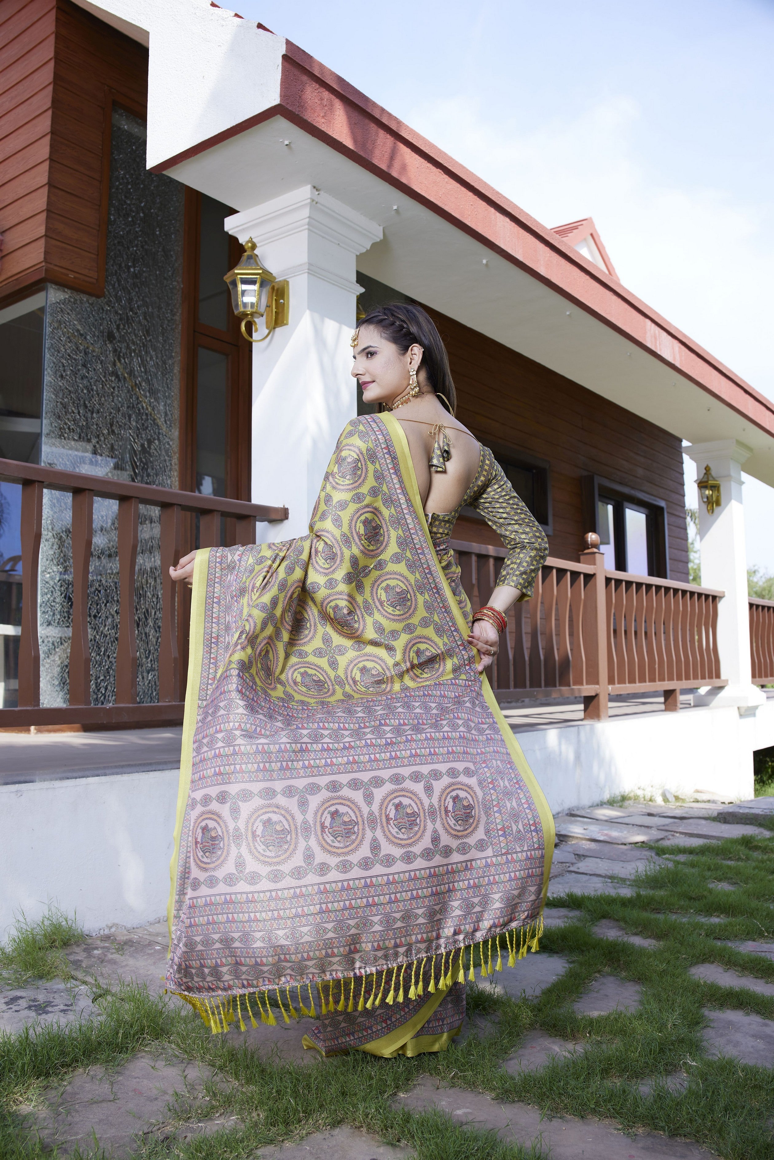 Yellow Crepe Designer Partywear Saree