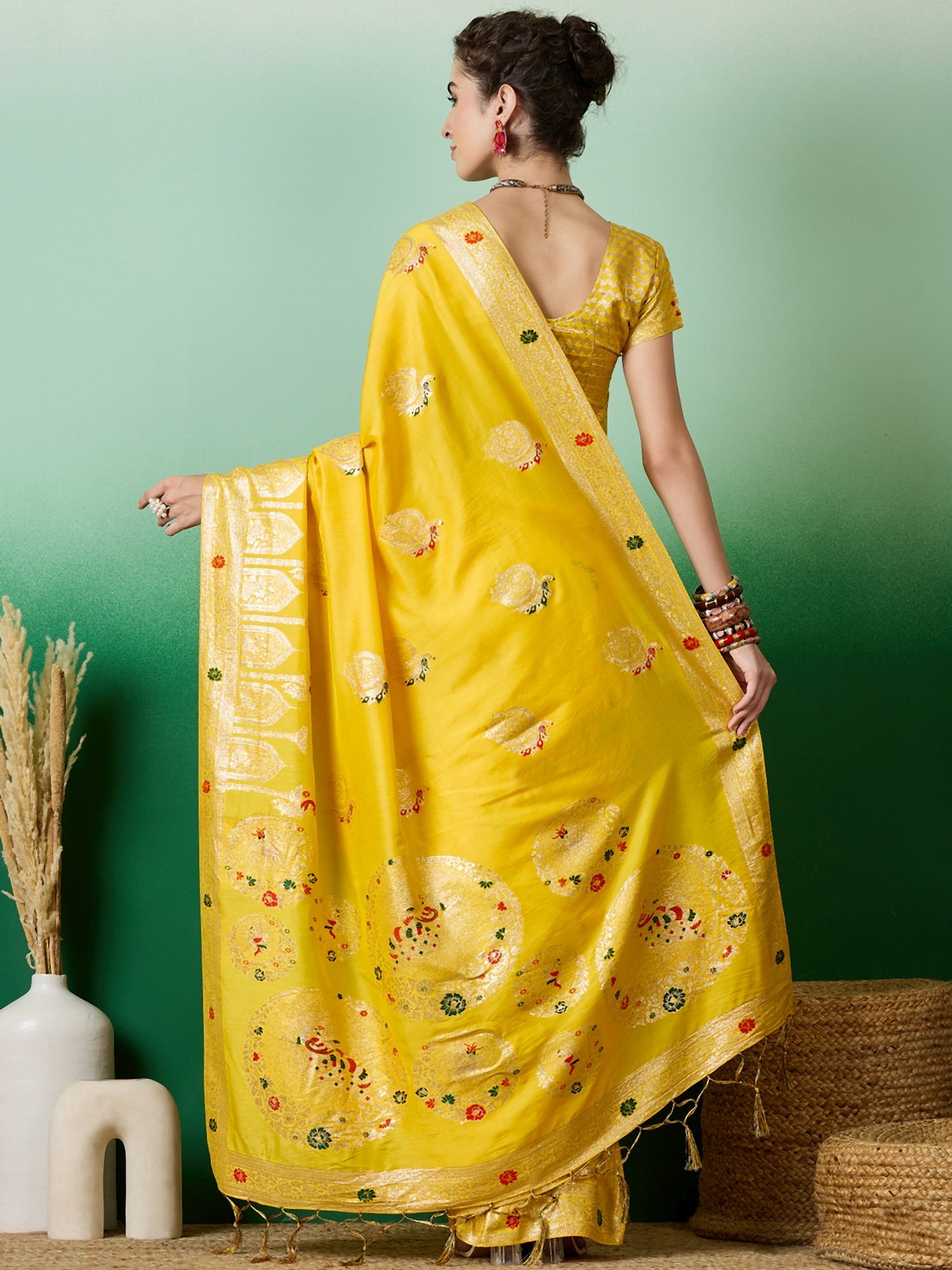Yellow Dolla Cotton Woven Meenakari Designer Ethnic Festive Saree
