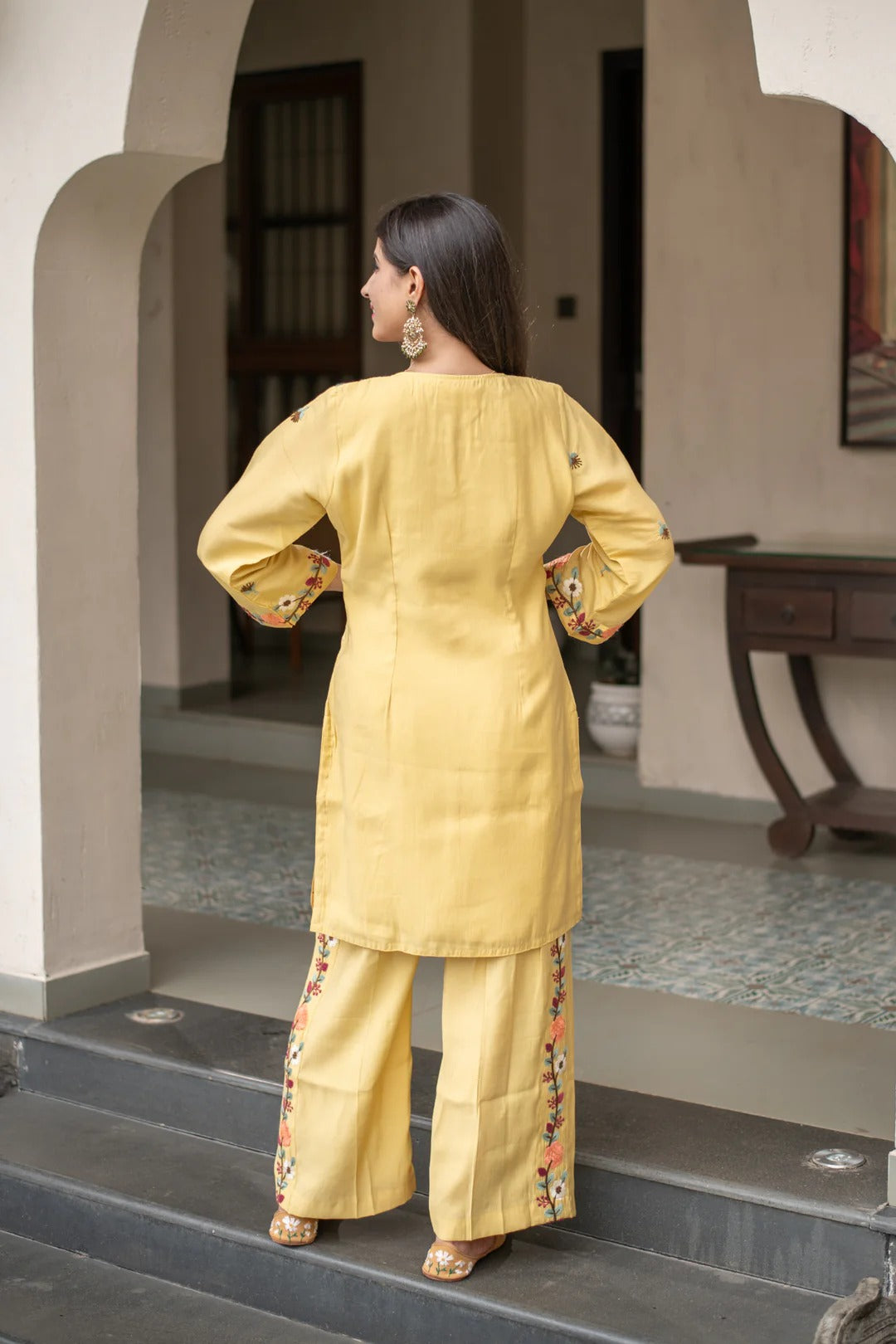 Yellow French Crepe Kurta Pant Set With Heavy Thread Embroidery Work