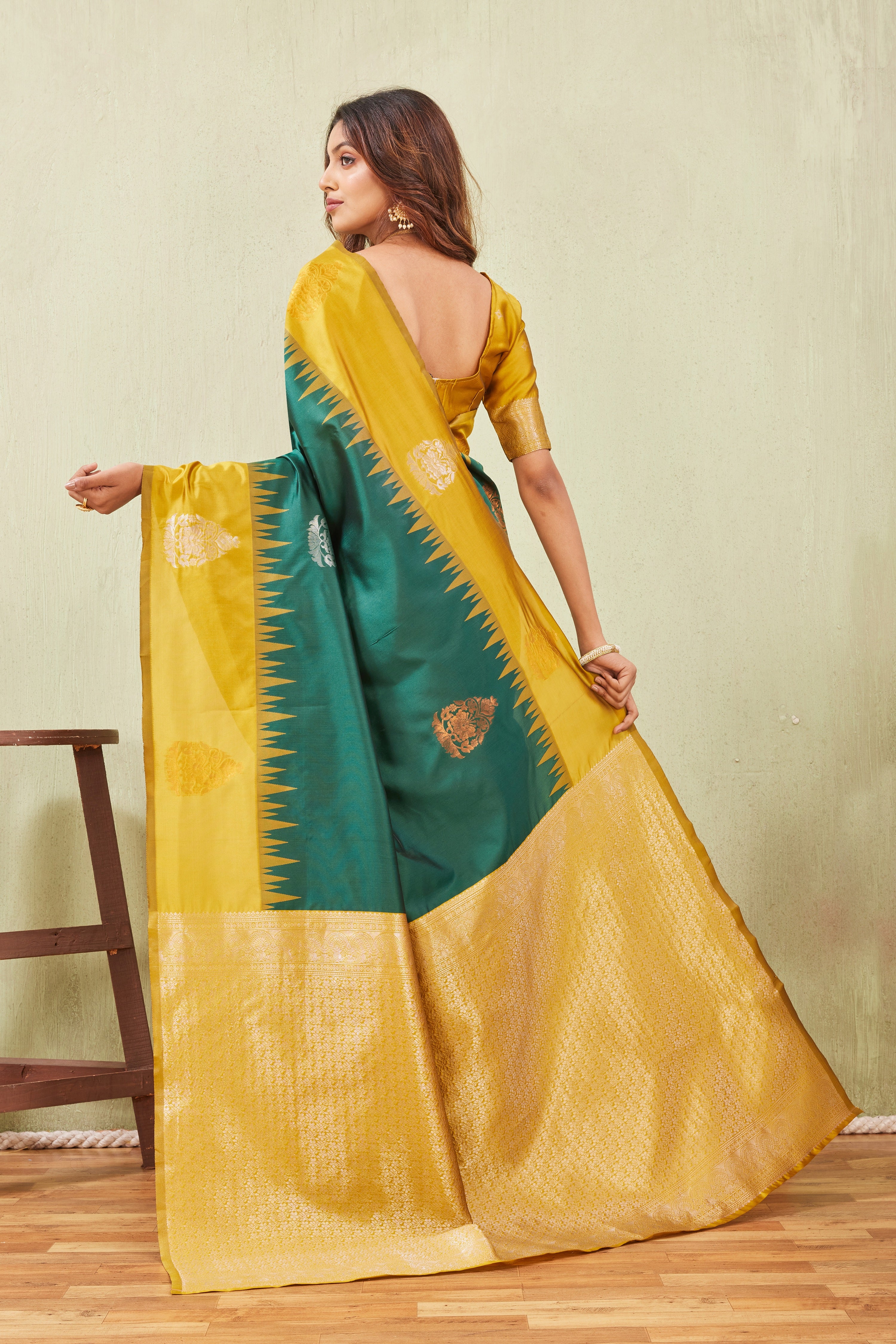 Yellow Green Banarasi Silk Saree with Rich Pallu & Elegant Jacquard Jari Work