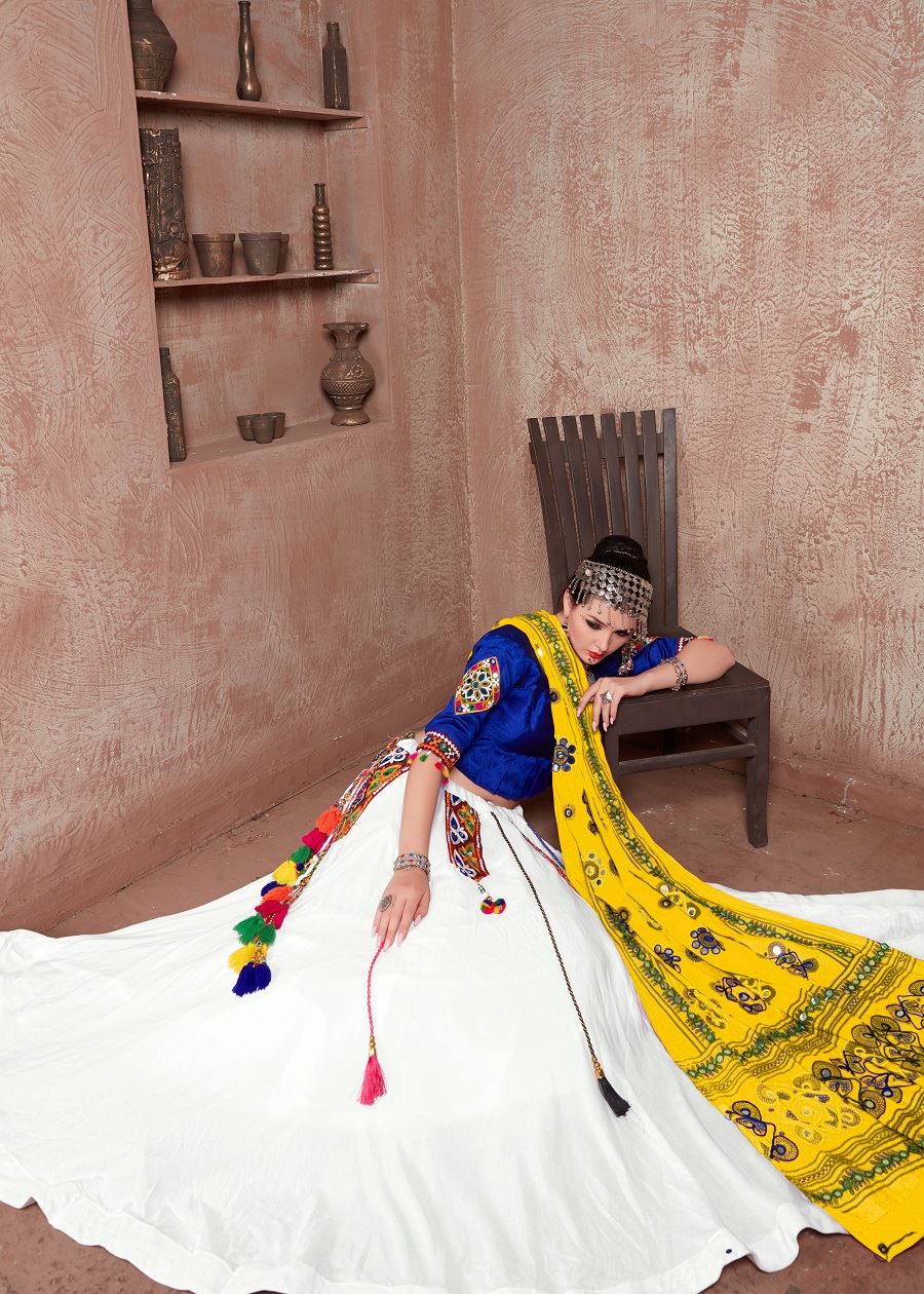 White And Blue Navratri Chaniya Choli With Gamthi Work Butta And  Tassels Lace
