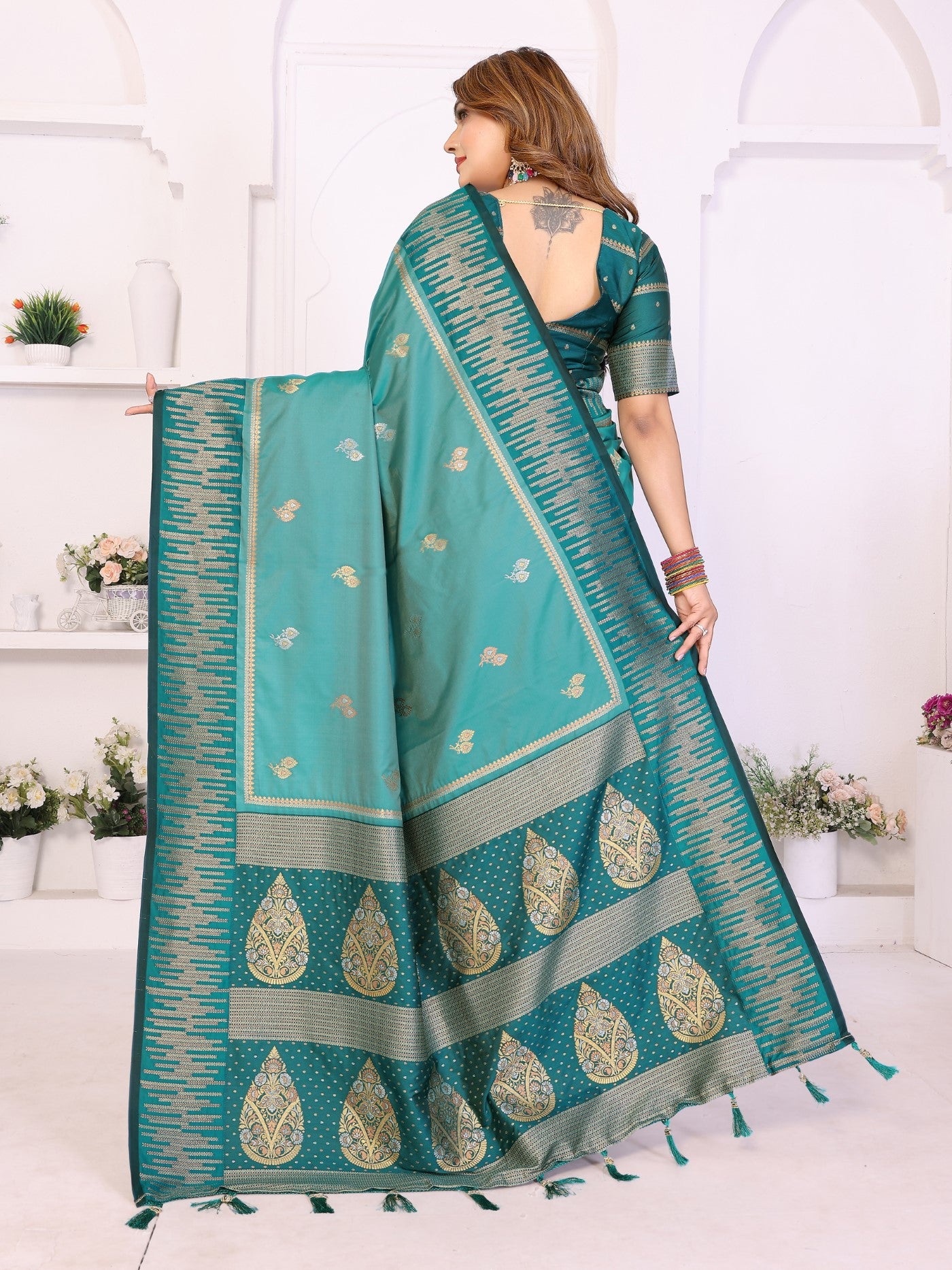 Aqua South Soft Silk Saree With Traditional Zari Weaving