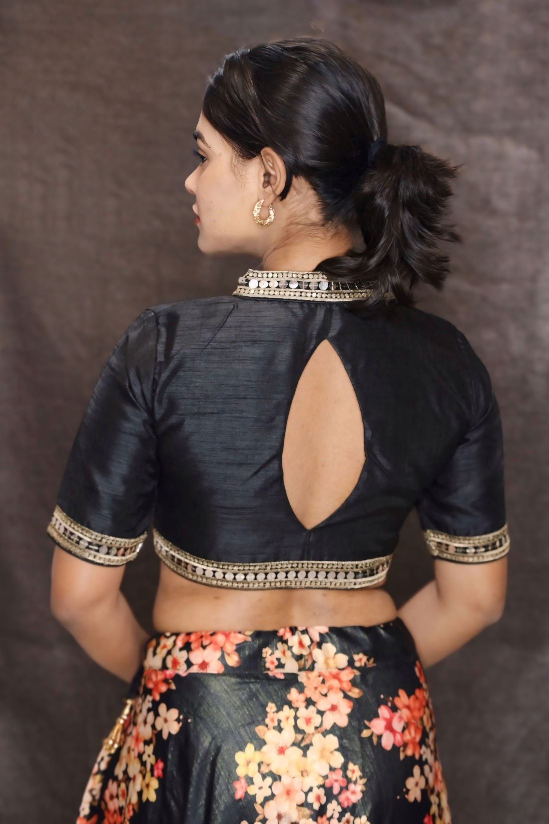 Black Blouse In Art Silk With  Cut Dana Embroidered Collar Neckline