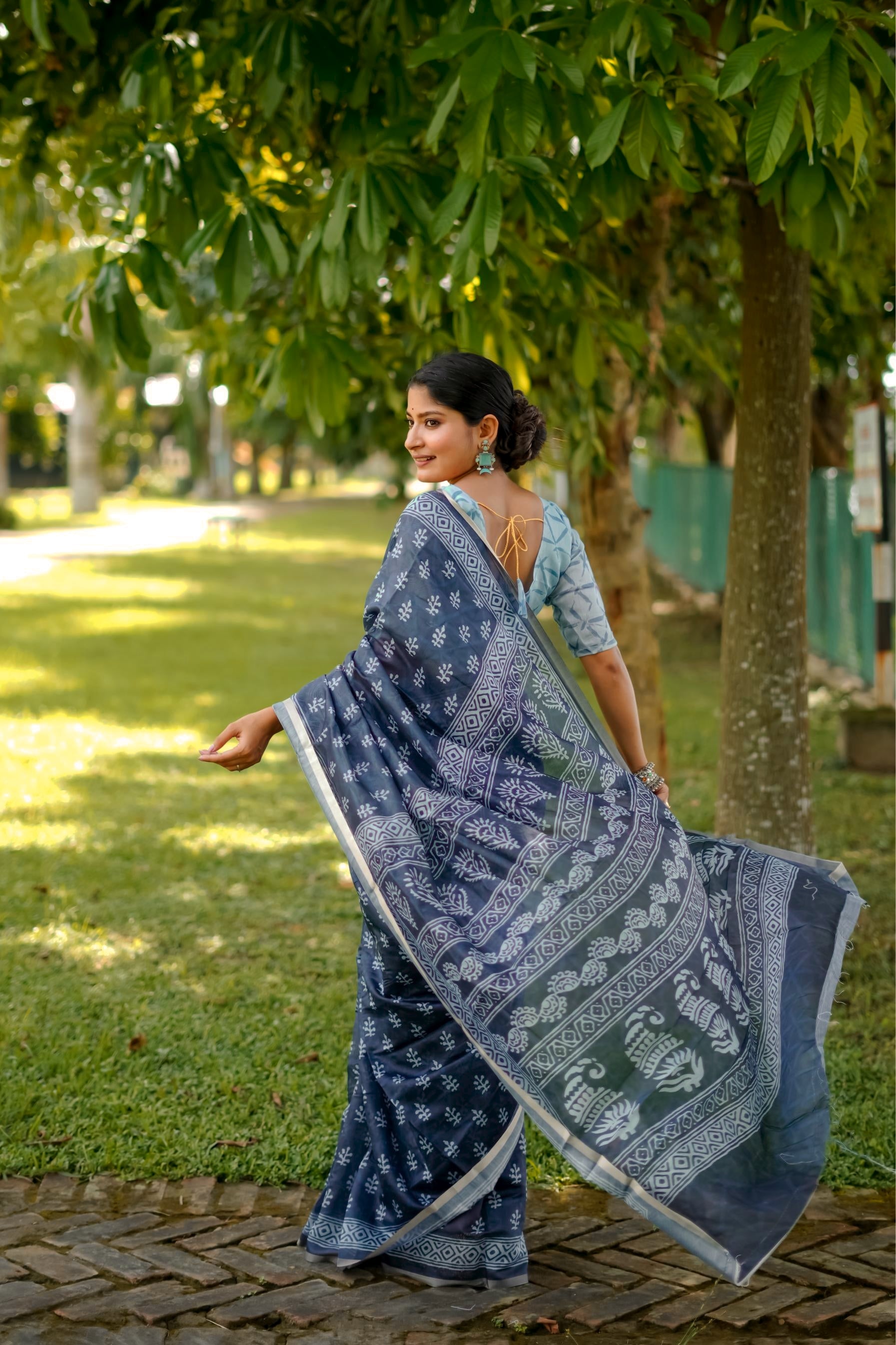 Blue Beautiful Cotton Fabric Saree With Designer Digital Printed