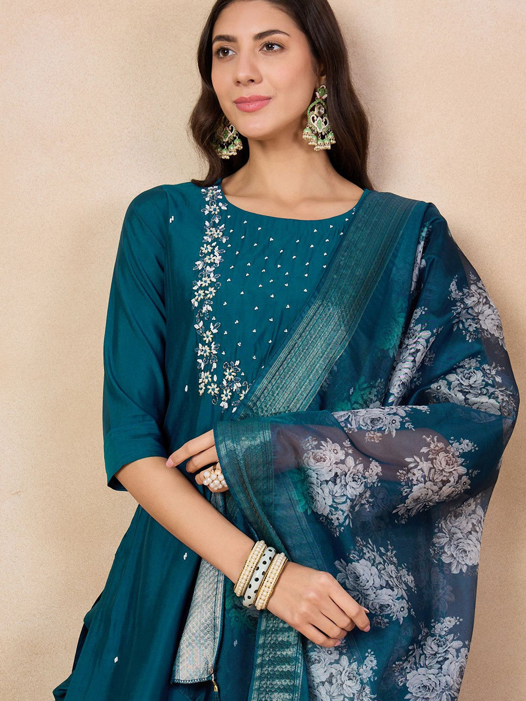 Blue Viscose Rayon Elegant Kurta Pant Set With Embroidery Work