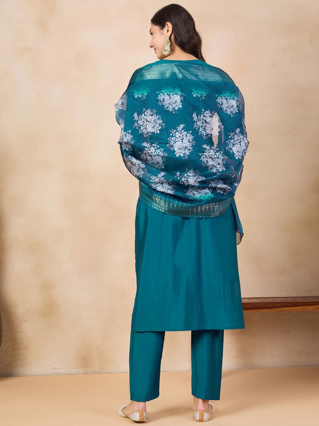 Blue Viscose Rayon Elegant Kurta Pant Set With Embroidery Work