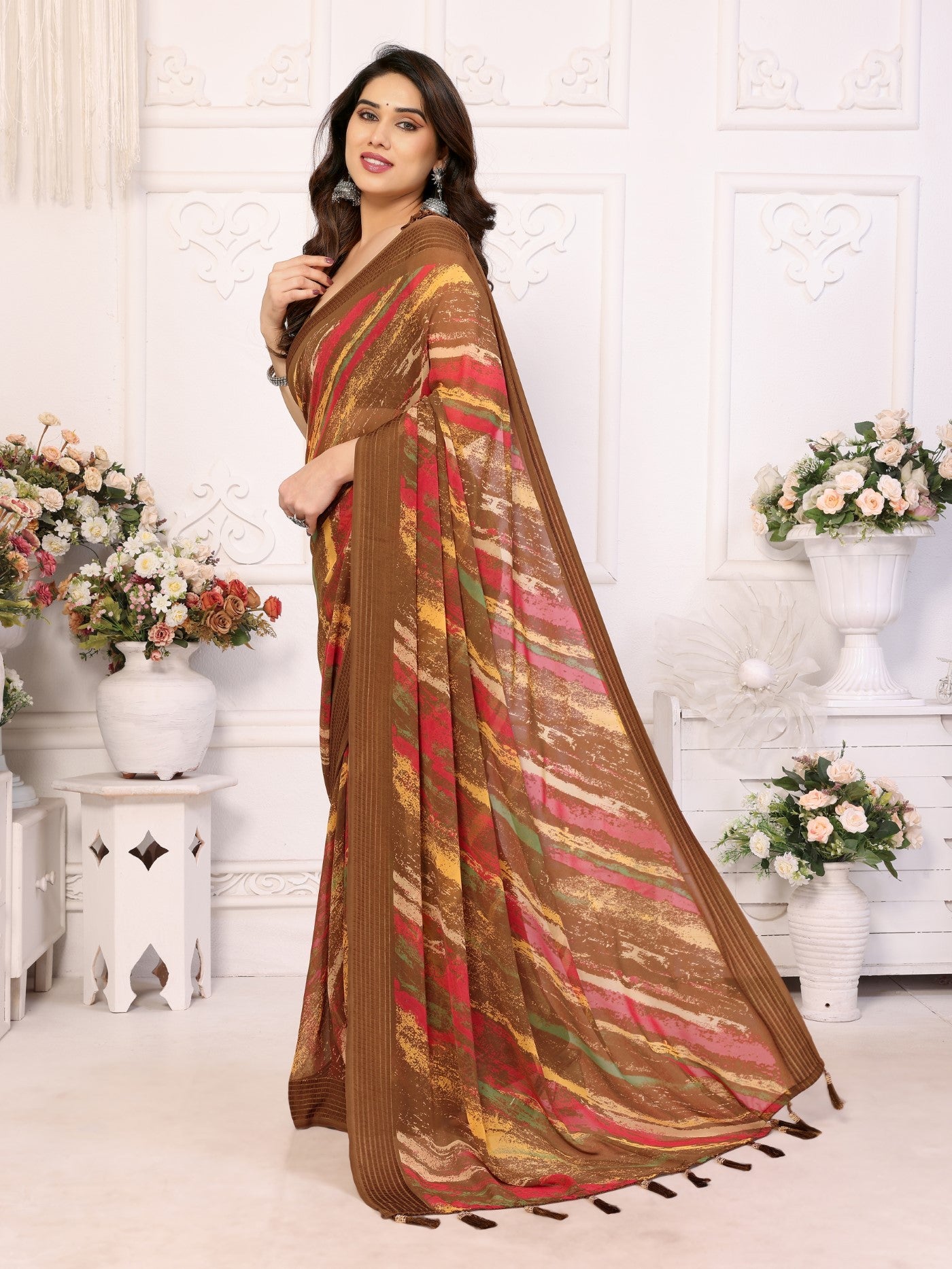 Brown Weightless Patta Saree With Printed