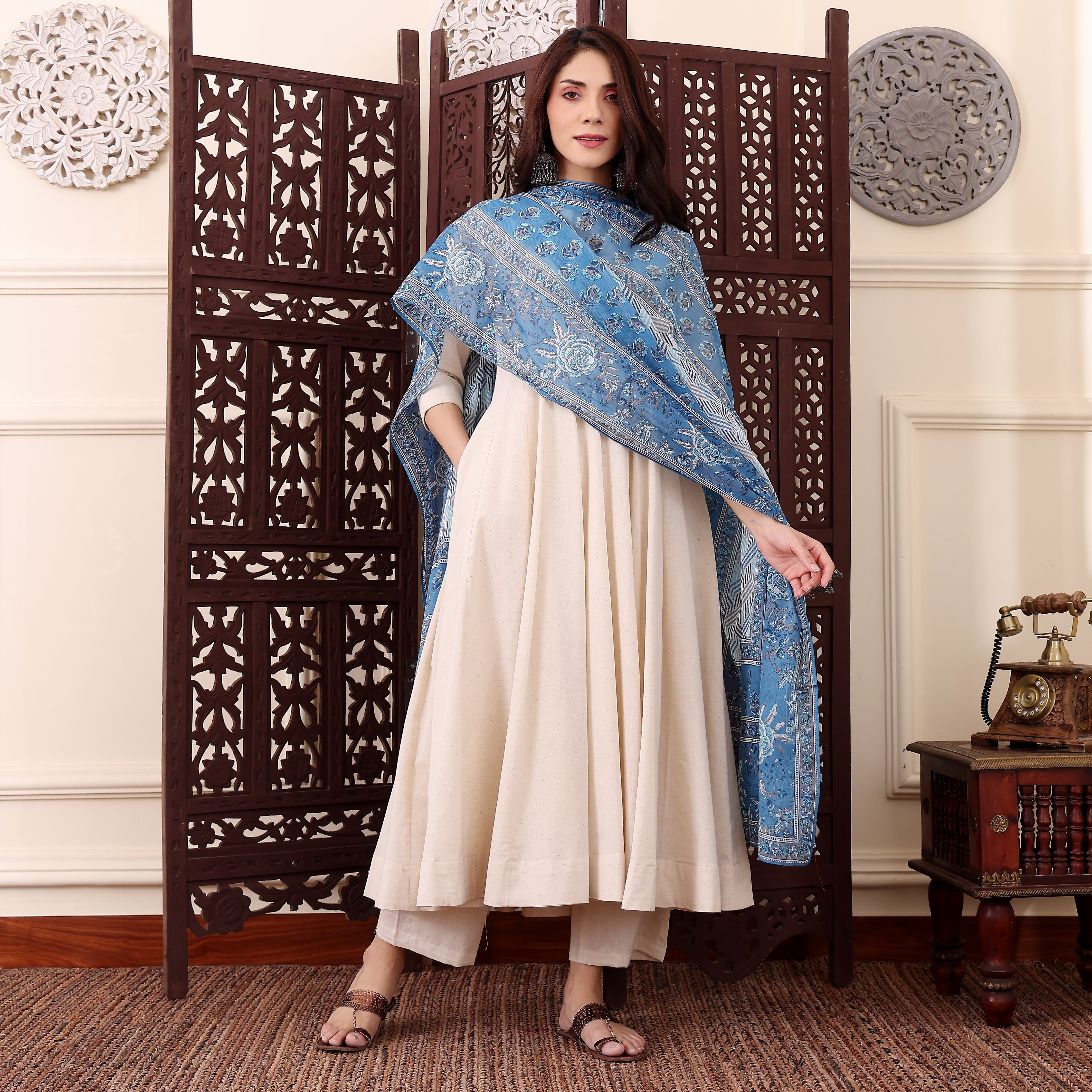 Cream Chanderi Silk Kurta Pant Set With Heavy Thread Embroidery Work With Printed Dupatta