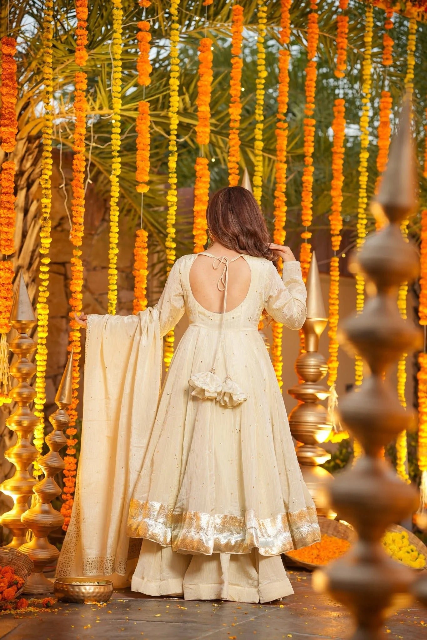 Cream Chinon Kurta With Palazzo Set With Heavy Thread Embroidery Work