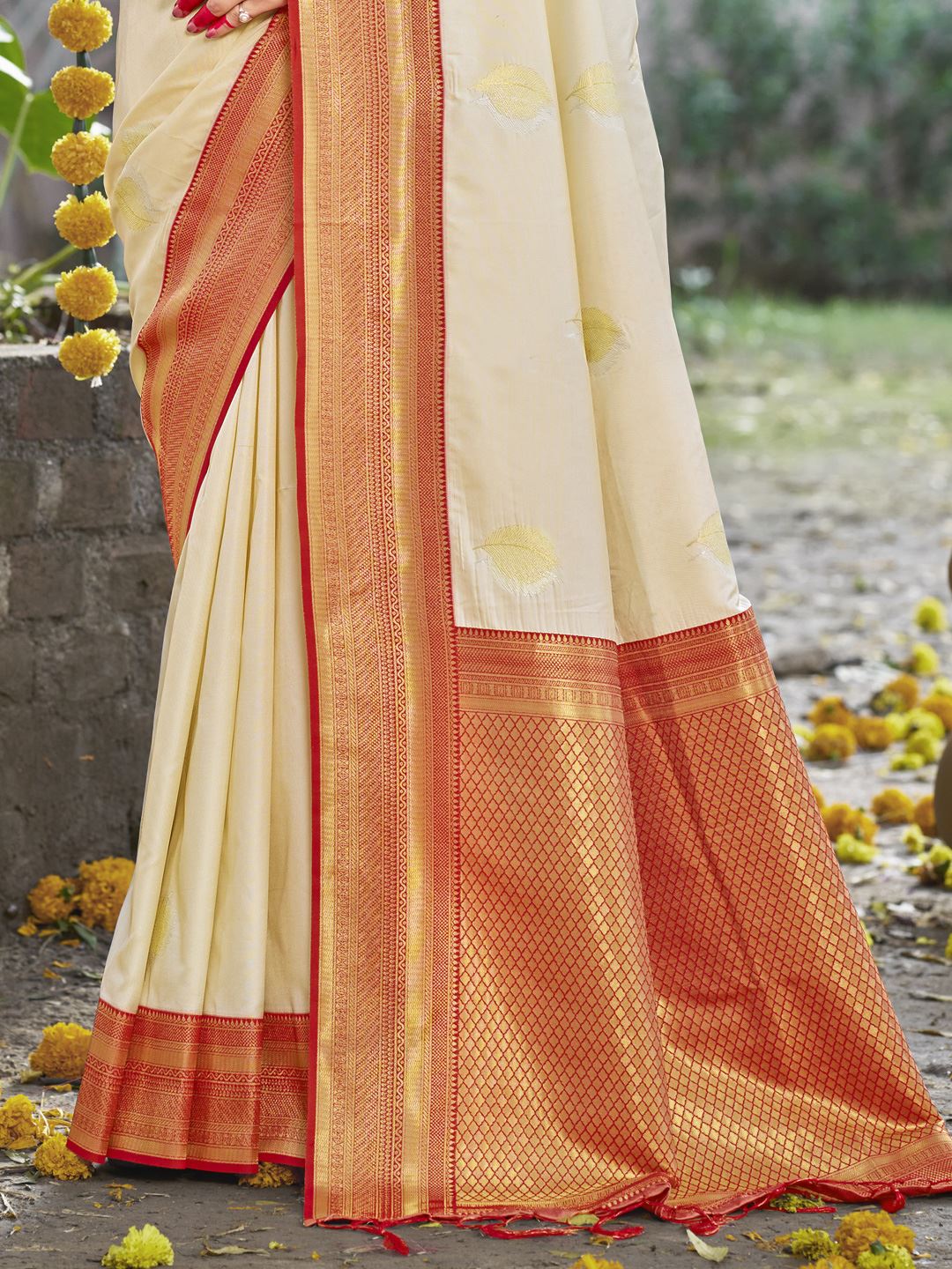 Cream Silk Saree With Woven Work