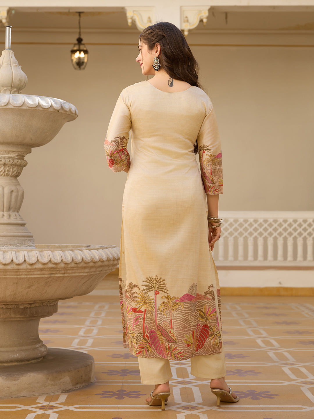 Cream Viscose Assam Silk Elegant Kurta Pant Set With Print