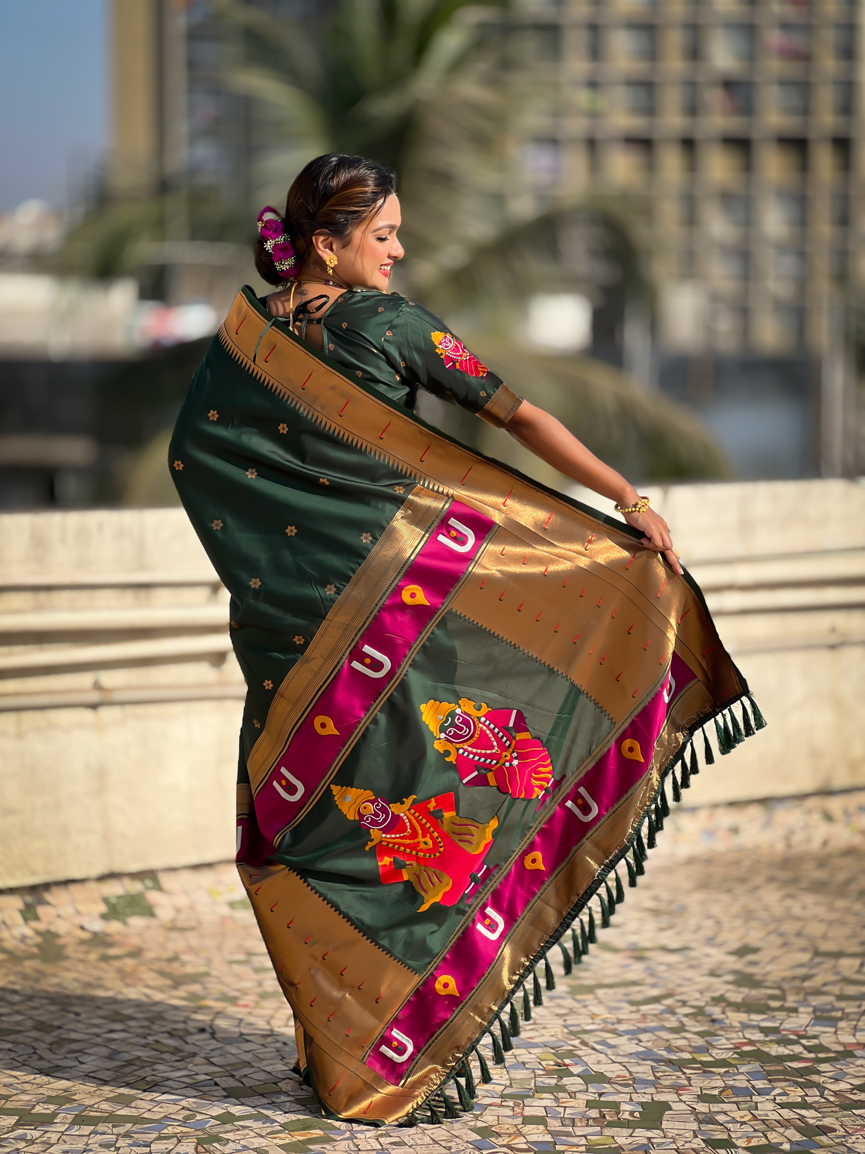 Dark Green Soft Silk Woven Vitthala Designer Traditional Ethnic Saree