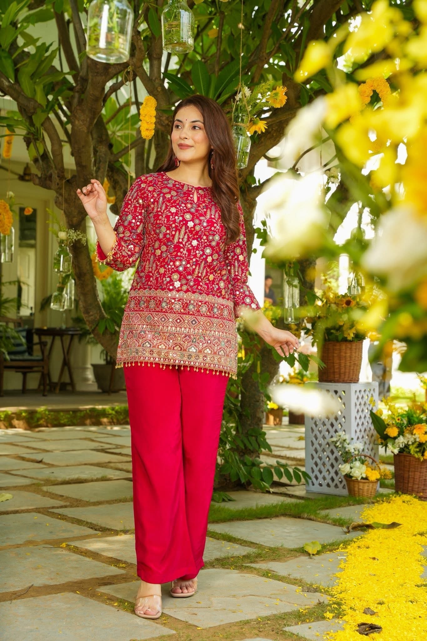 Dark Pink Heavy Crepe Silk  Co-Ord Set With Heavy Thread Embroidery Sequins Work
