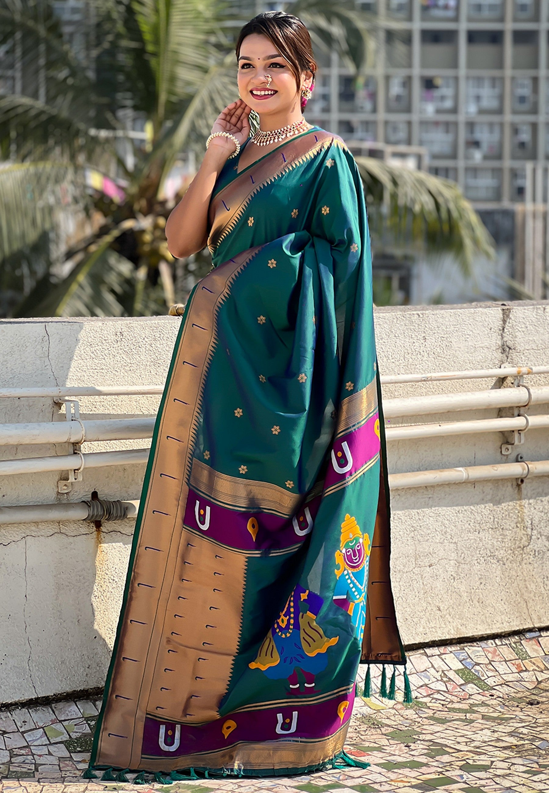 Festival Looks Rama Soft Silk Woven Paithani Vitthala Designer Saree