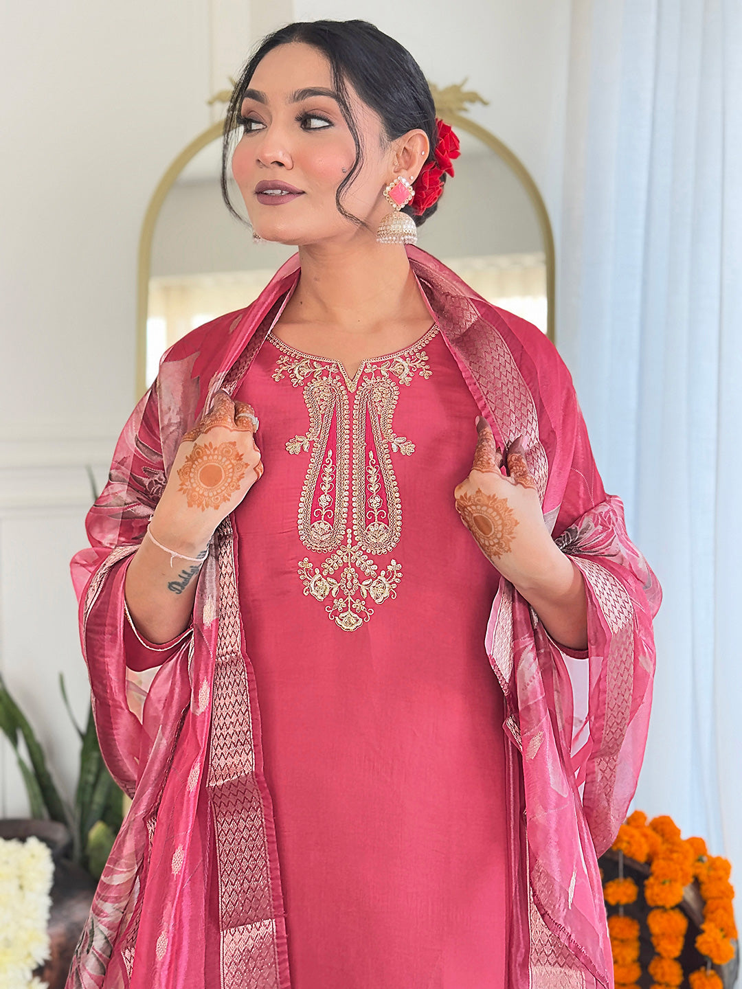 Gajri Chanderi Elegant Kurta Pant Set With Embroidery Work