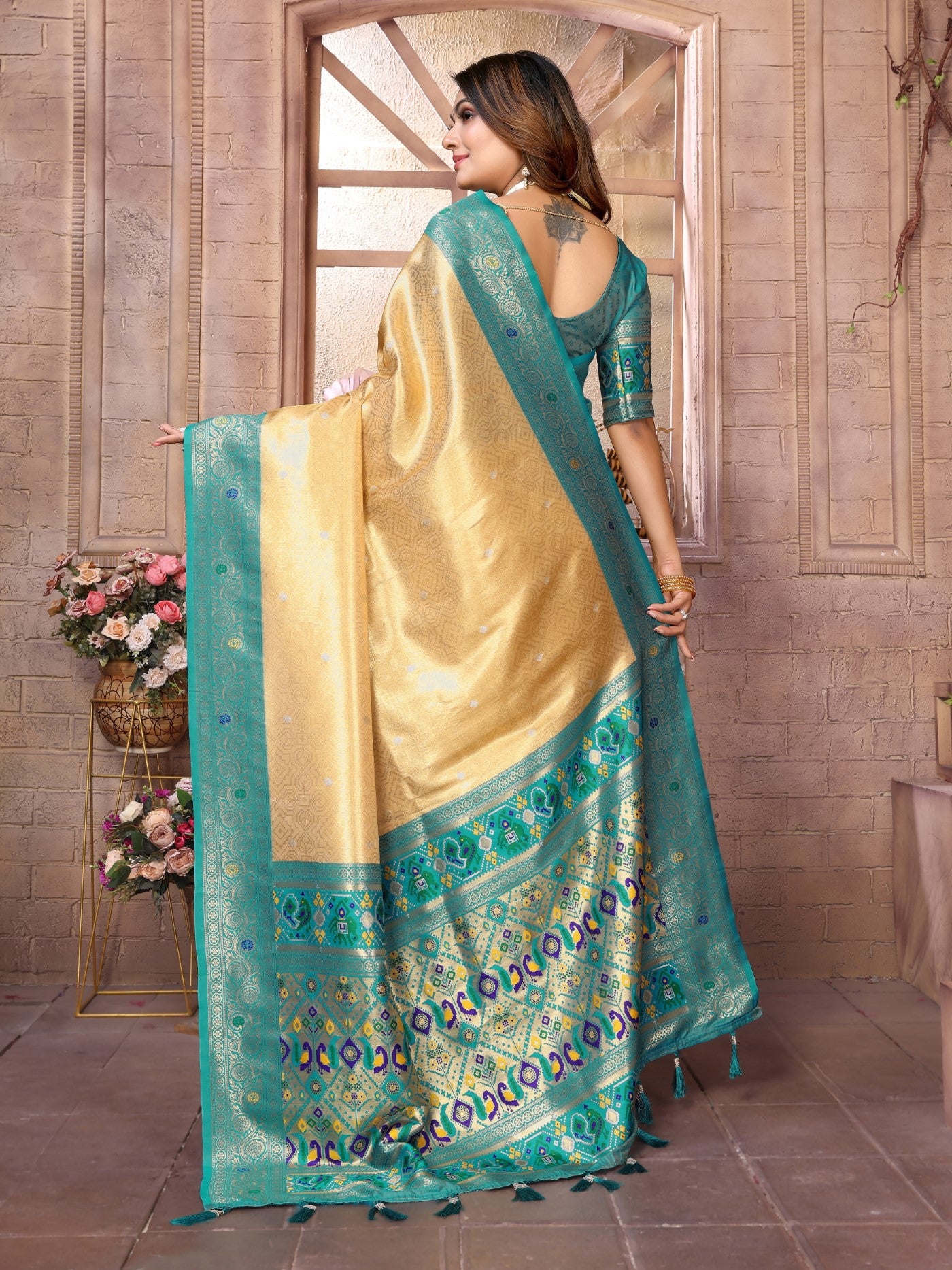 Gold Banarasi Tissue Silk Saree With Traditional Weaving