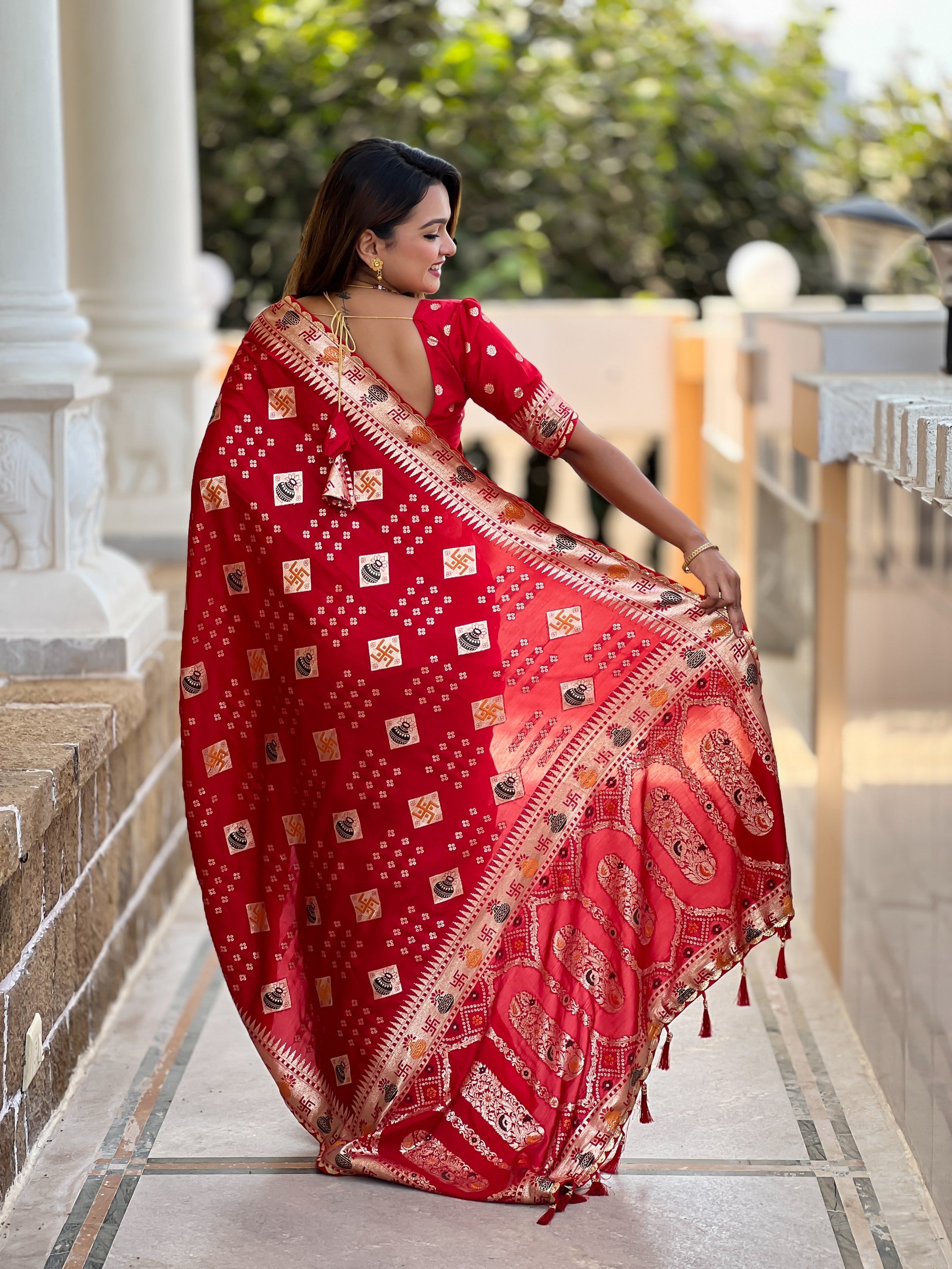 Graceful Woven Meenakari Designer Red Dola Silk Saree
