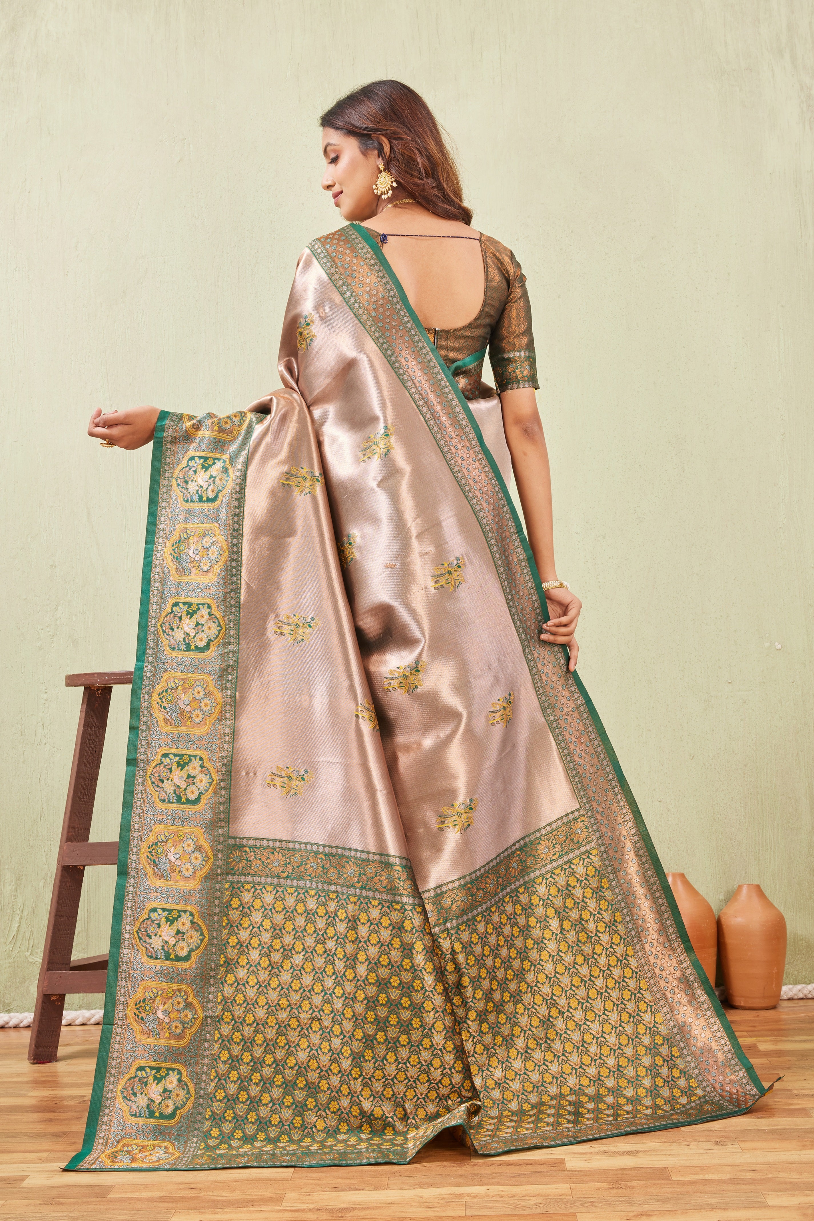 Green Gold Banarasi Silk Saree with Rich Pallu & Elegant Jacquard Jari Work