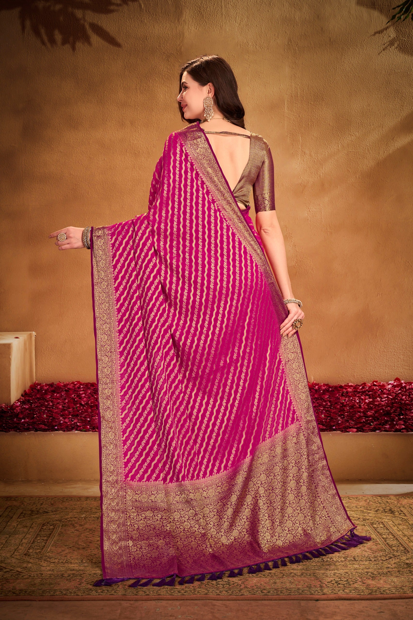 Green Jacquard Silk Woven Saree With Embroidered Blouse