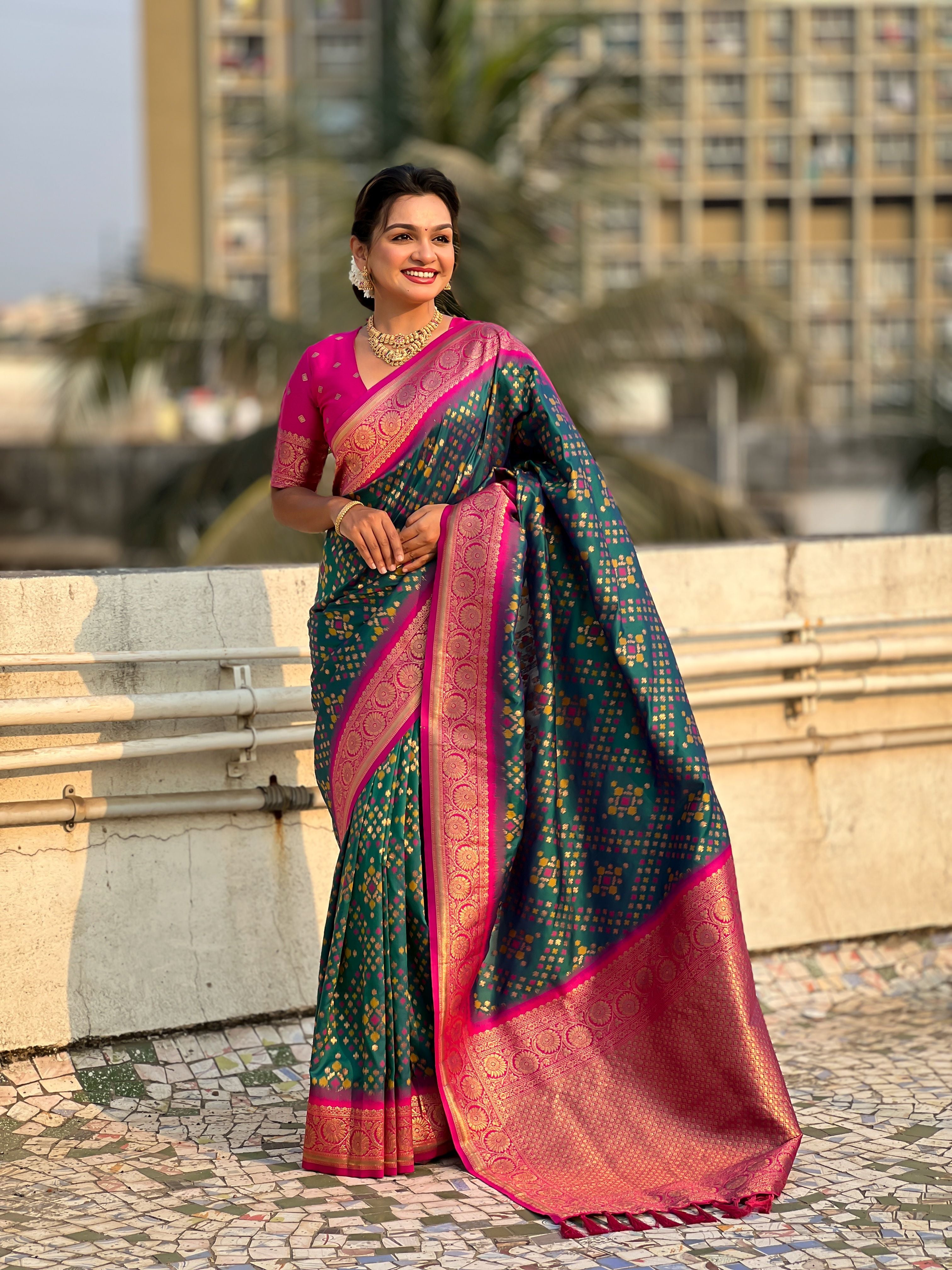 Green Patola Silk Weaving Ikkat Meenakari Designer Graceful Ceremonial Saree