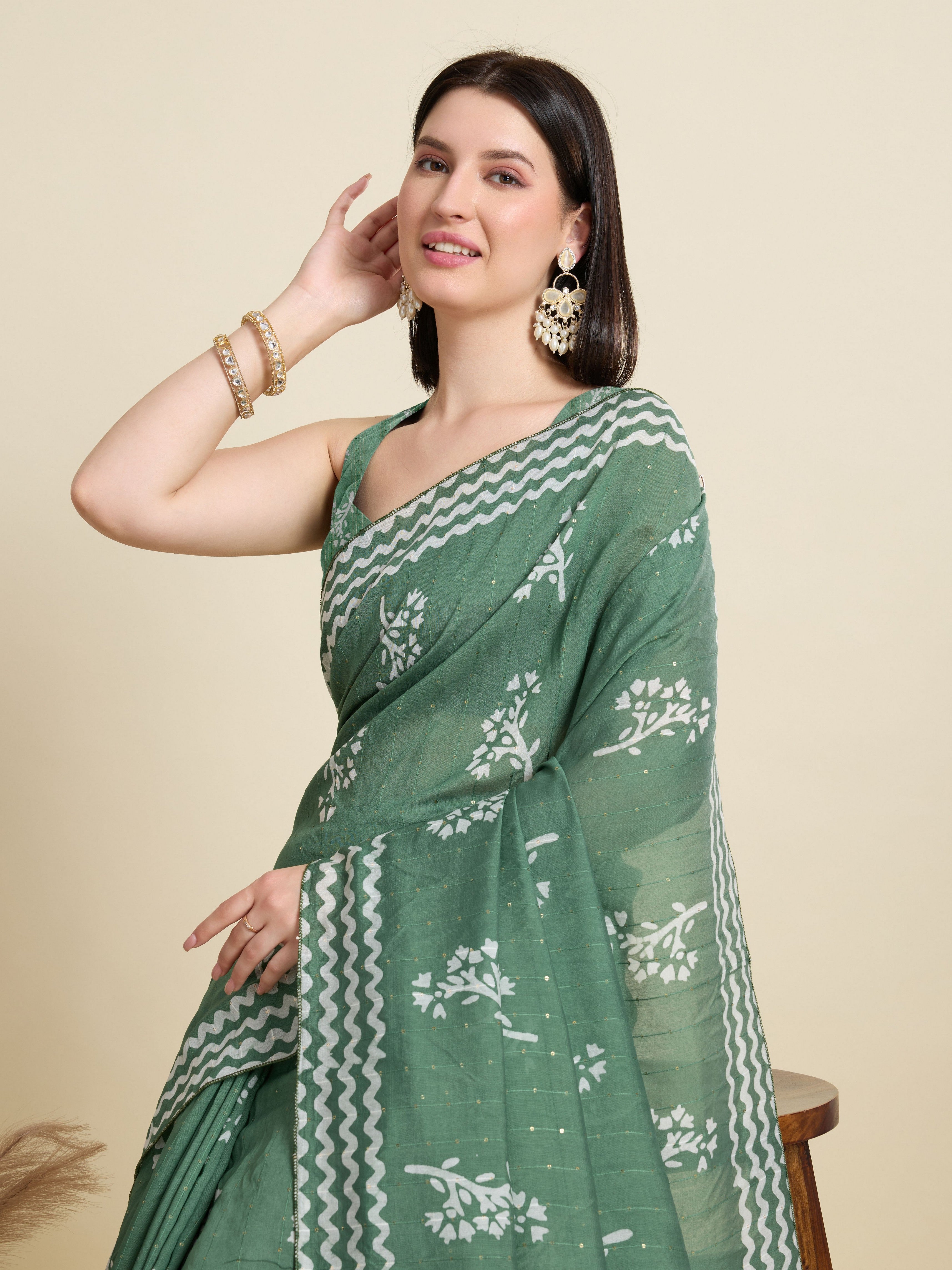 Grey Blended Cotton Ethnic Festive Saree
