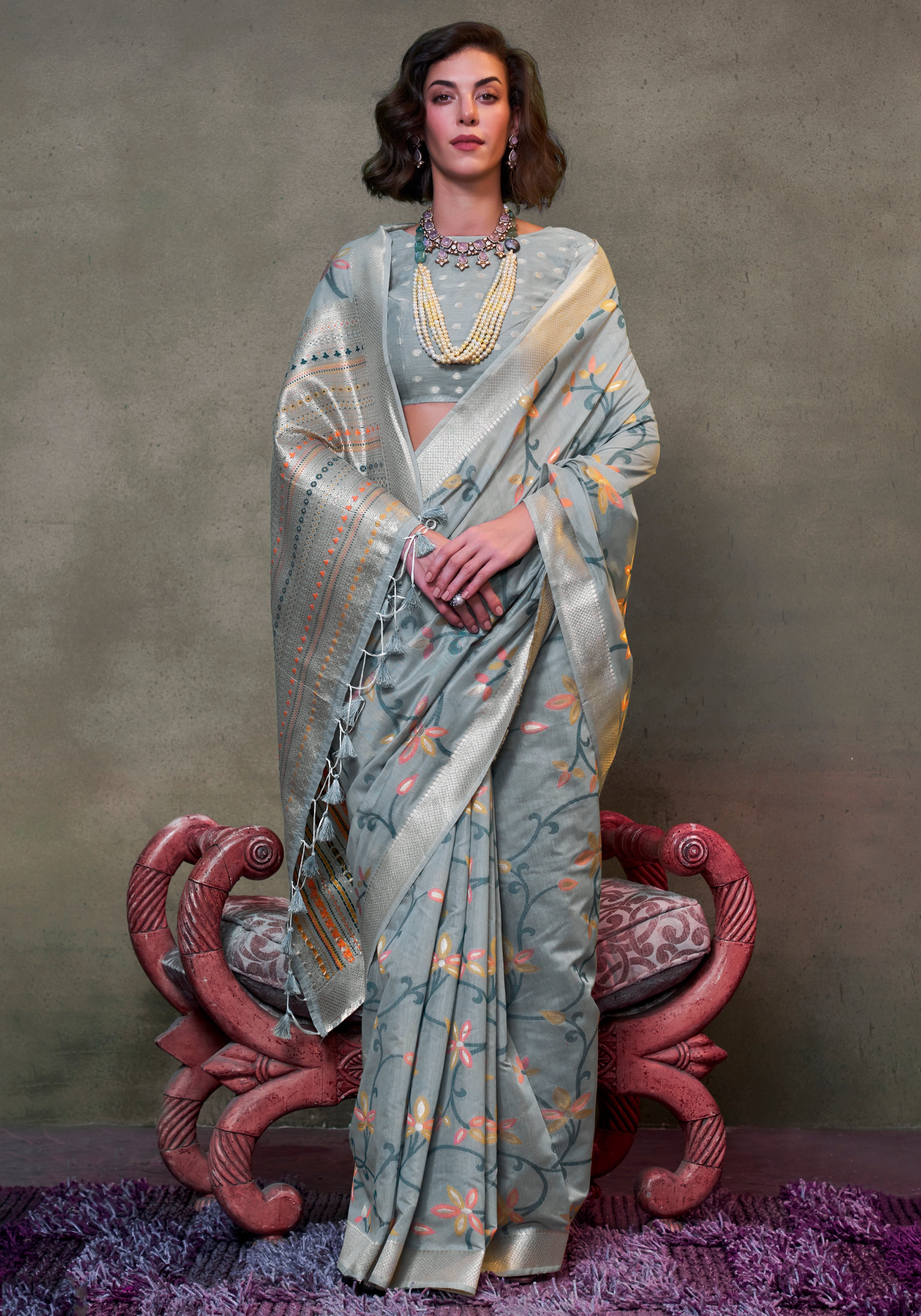 Grey  Cotton Saree With  Jacquard Woven Work