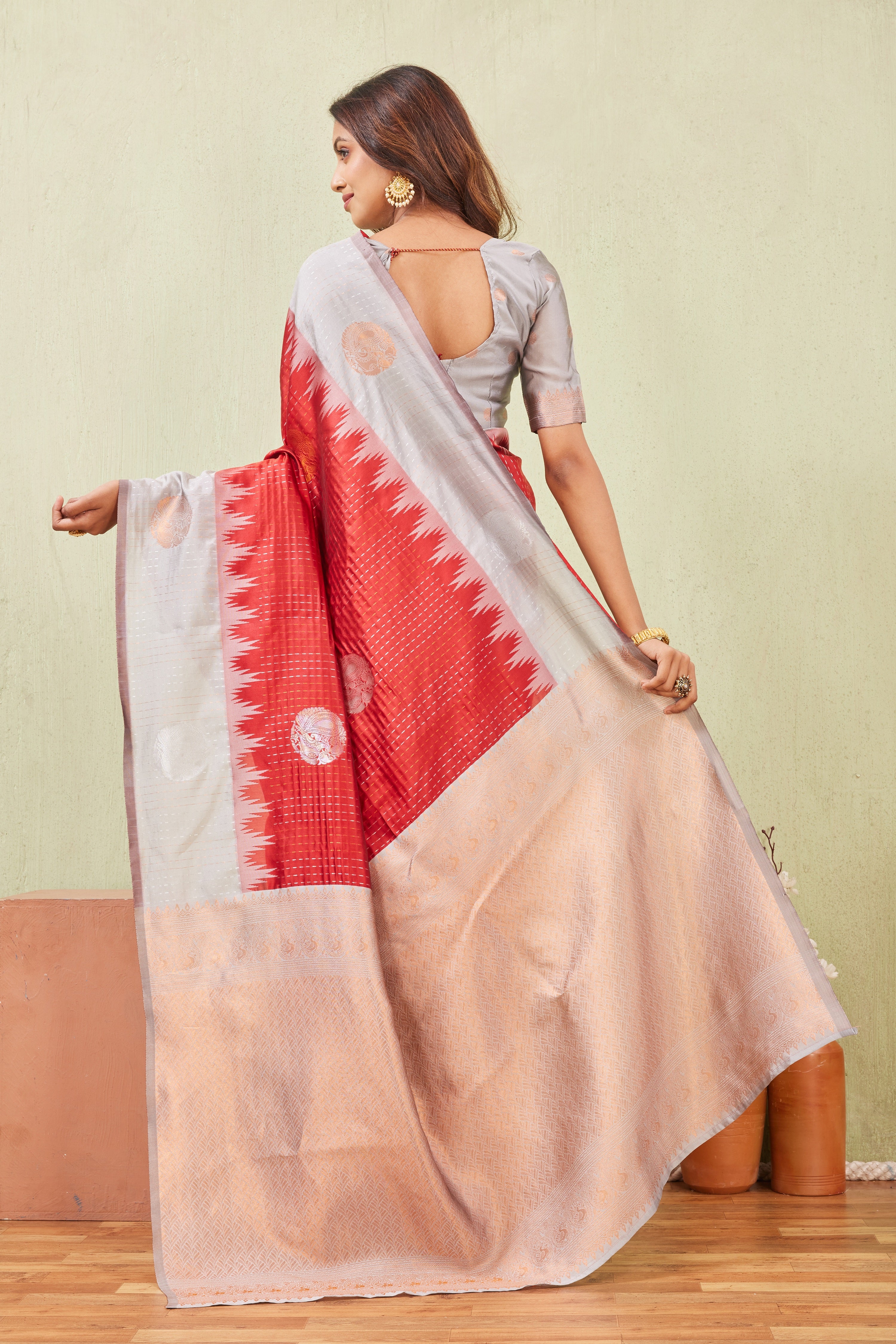 Grey Red Banarasi Silk Saree with Rich Pallu & Elegant Jacquard Jari Work