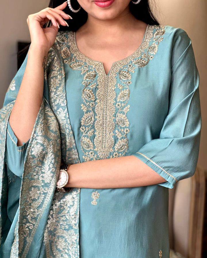Grey Viscose Chanderi Kurta Pant With Heavy Thread Embroidery Work With Jacquard Woven Dupatta