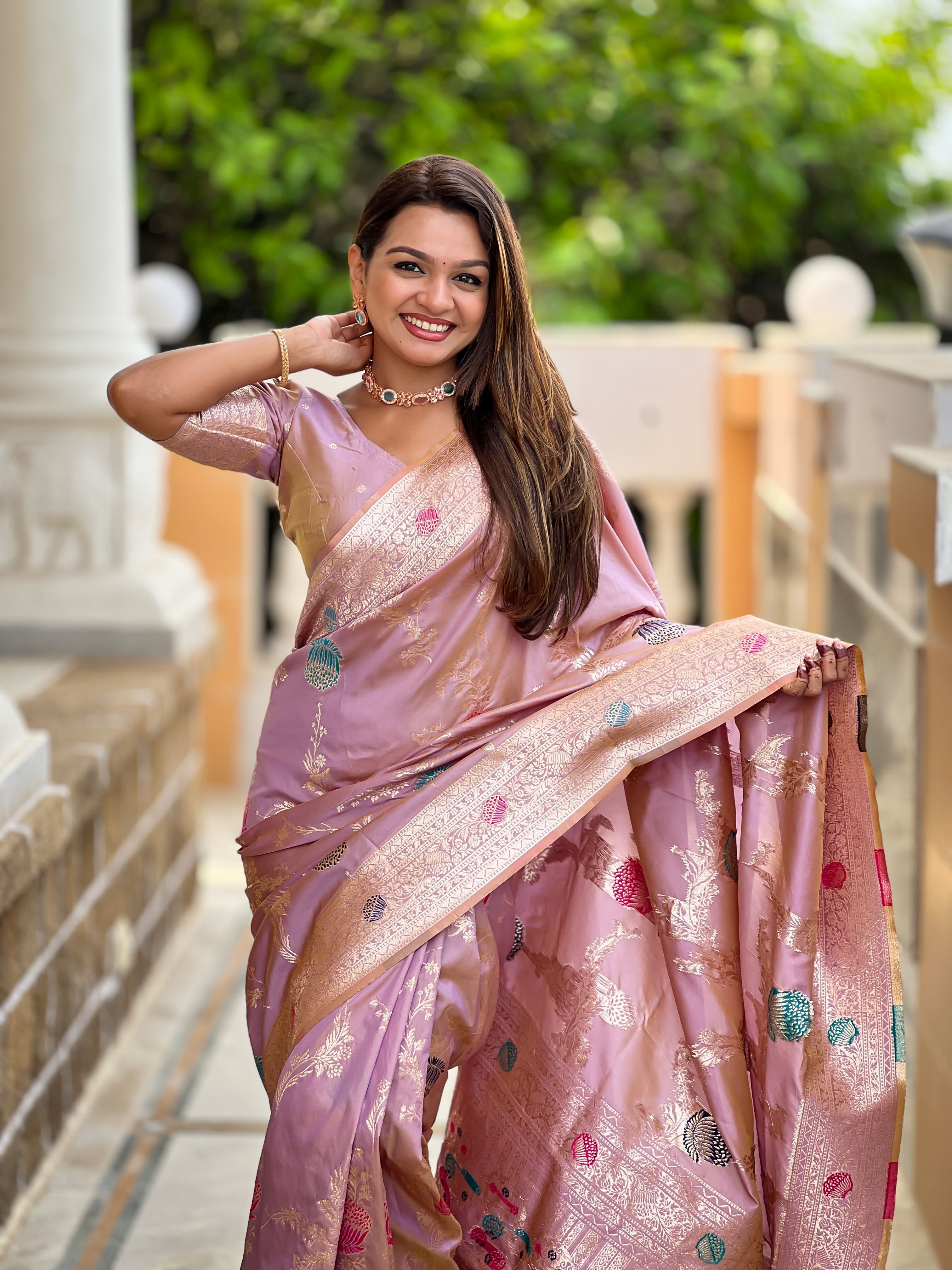 Lavender Beautiful Banarasi Silk Woven Meenakari Designer Graceful Ethnic Saree
